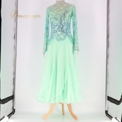 社交ダンス 衣装 スタンダードドレス ワンピース スタンダード 緑 エメラルドグリーン レース デモ 競技 ダンス パーティ 発表会 綺麗 上品 落ち感 グリーン系 ブルー系 シンプル 明るい 優雅 おしゃれ パフォーマンス