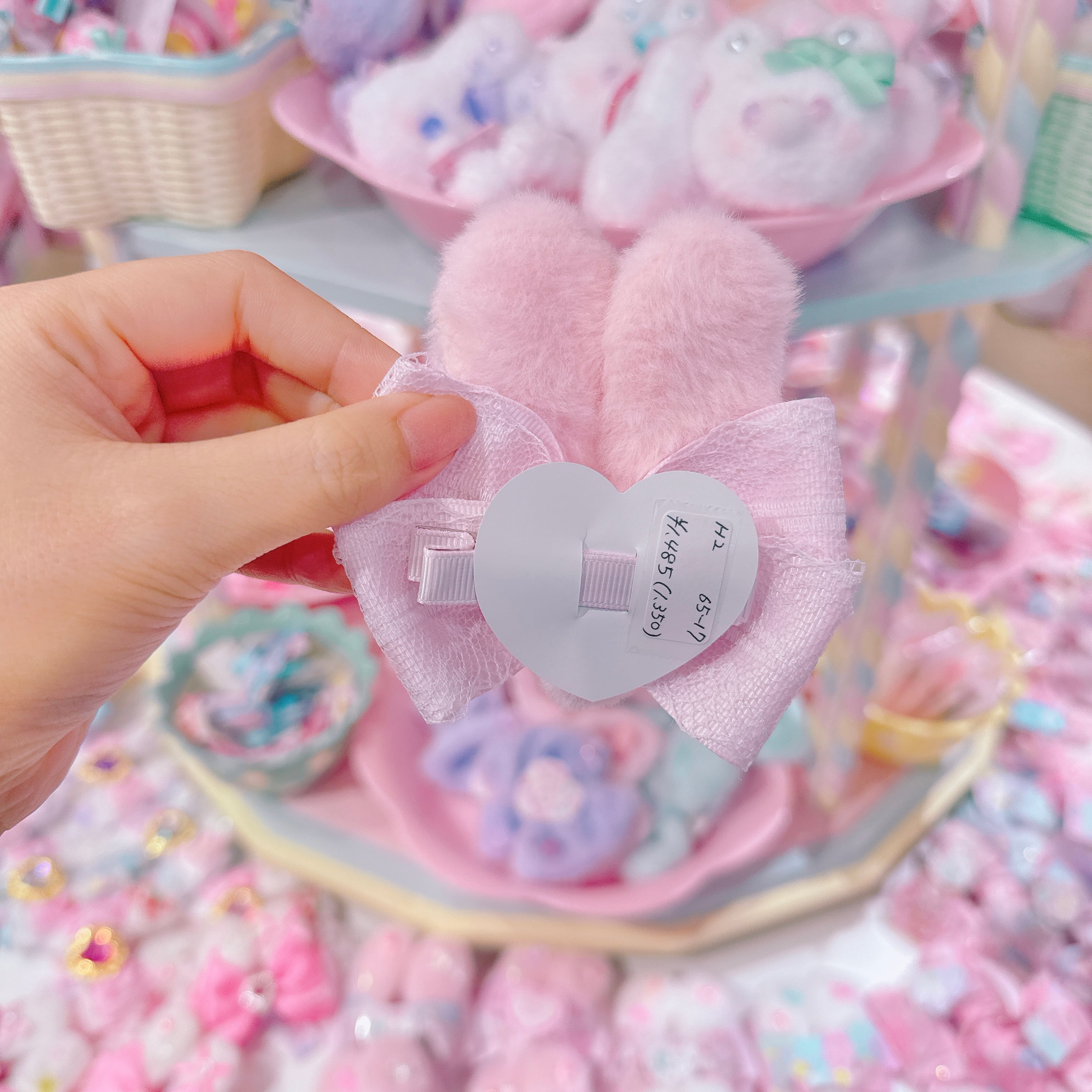 【H2】65-17ヘアクリップ