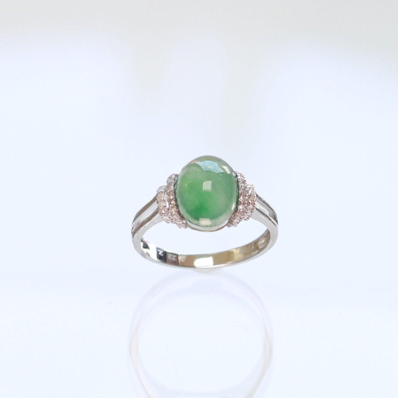 青翡翠リング K10WG green jade side diamond A貨翡翠 jd_rg2051
