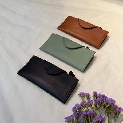 B.stuff 新色入荷!薄手の長財布