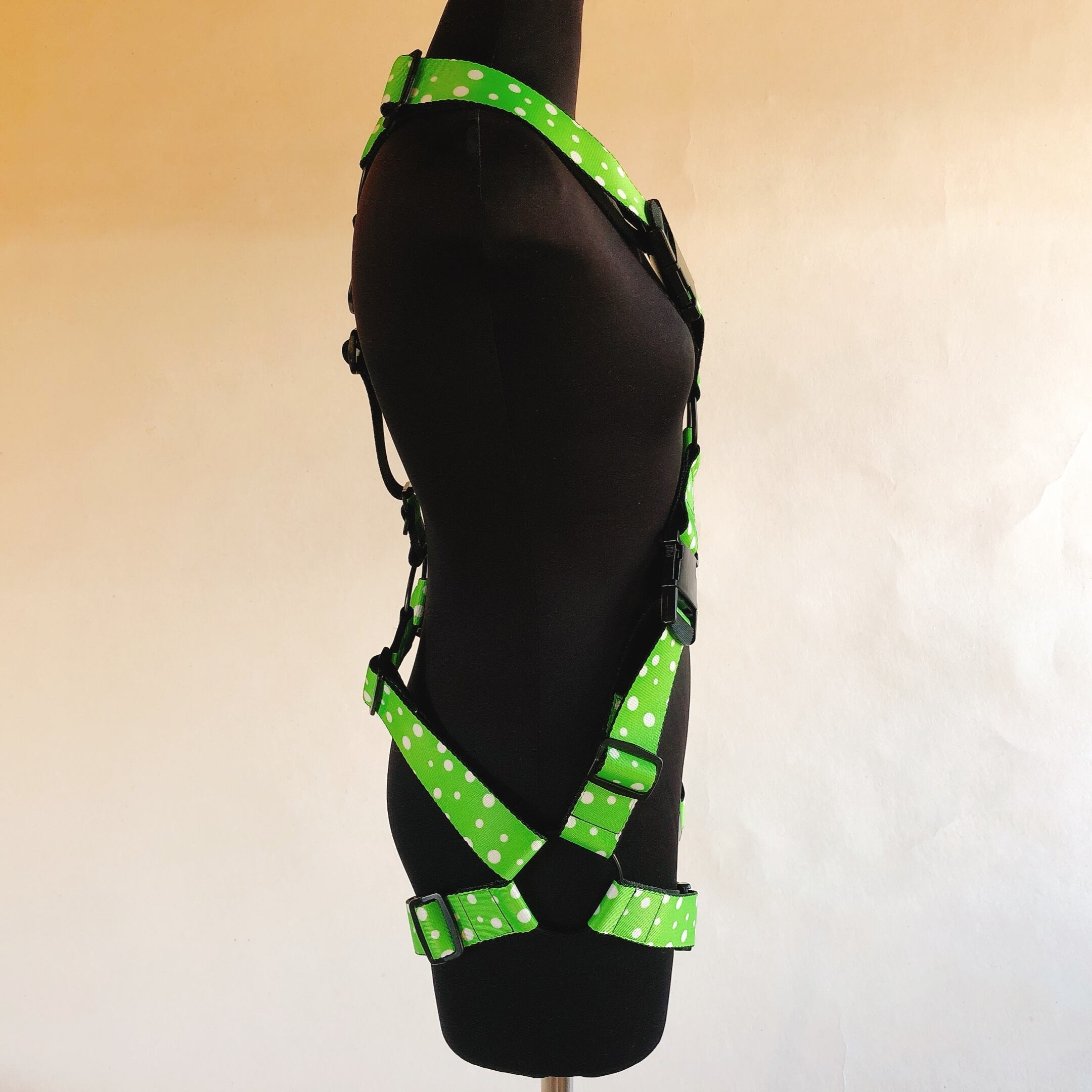 フルハーネス X型 ポッピングリーン