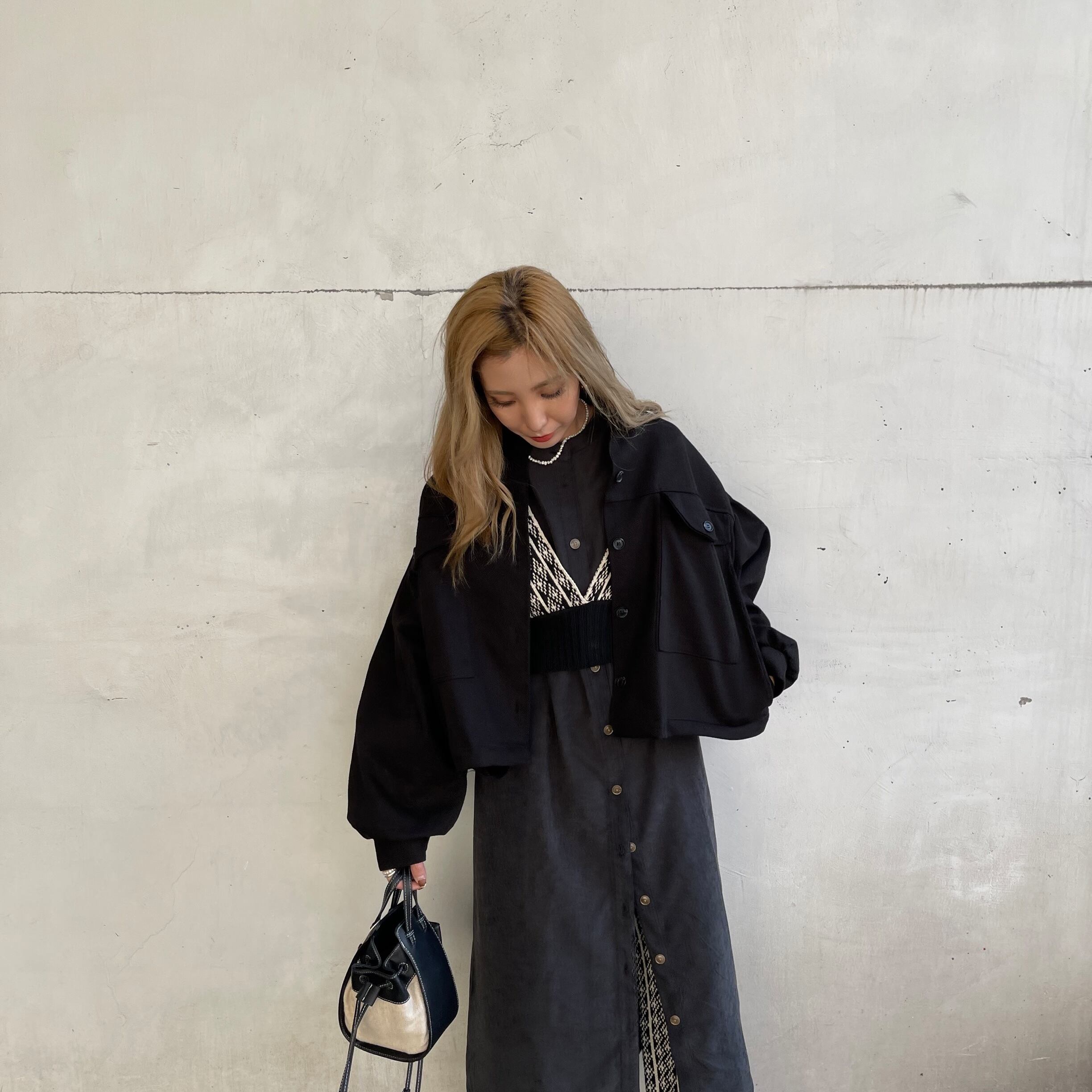 Back design ジャガードストライプニットビスチェ／ブラック