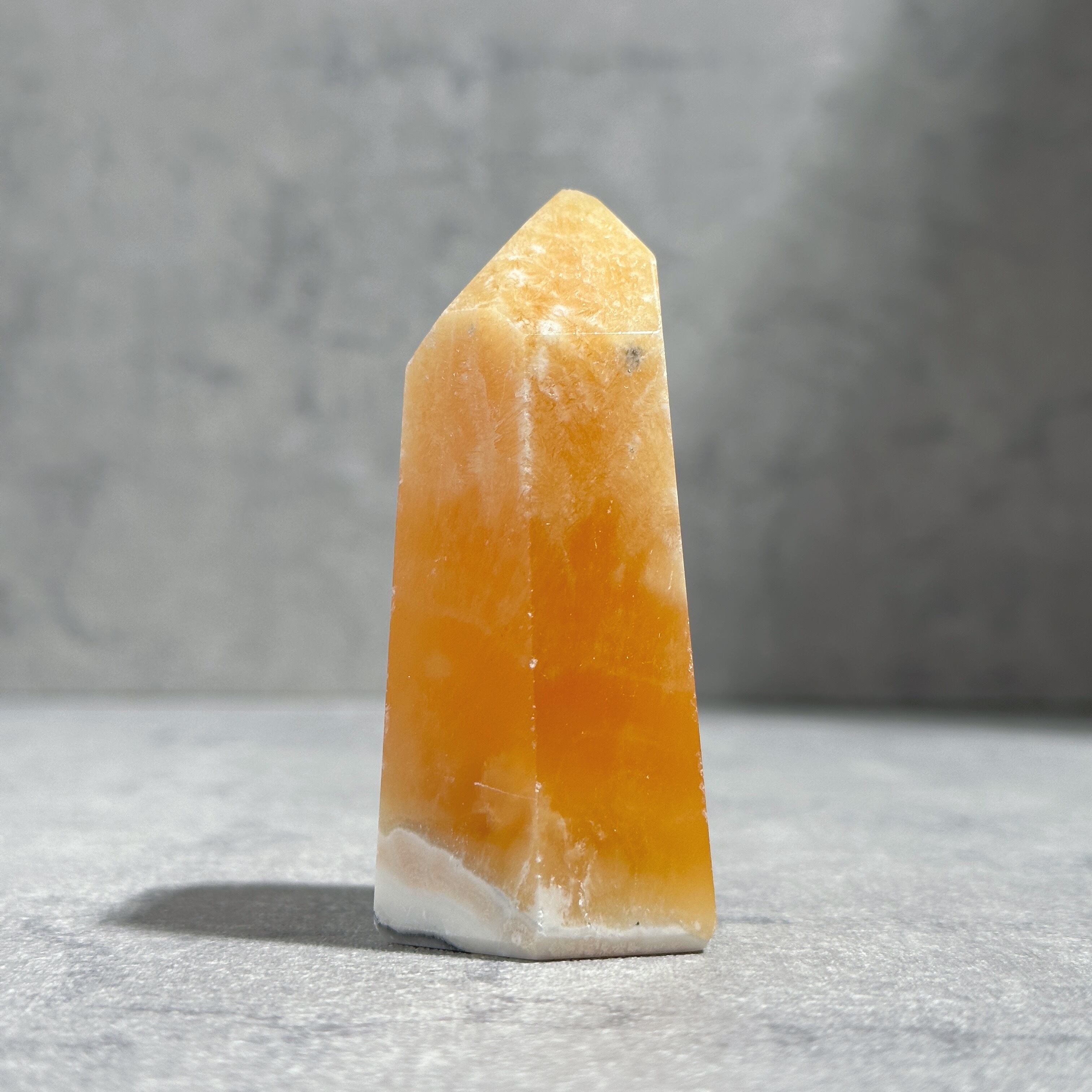 オレンジカルサイト　イエローカルサイト　タワー　置物　パワーストーン　天然石 オレンジカルサイト タワー型23◇ Orange Calcite ◇天然石・鉱物