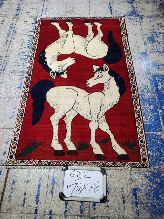 絨毯クエスト79【No.192】Tribal Rug　トライバルラグ　※現在、こちらの商品はイランに置いてあります。ご希望の方は先ずは在庫のご確認をお願いします。
