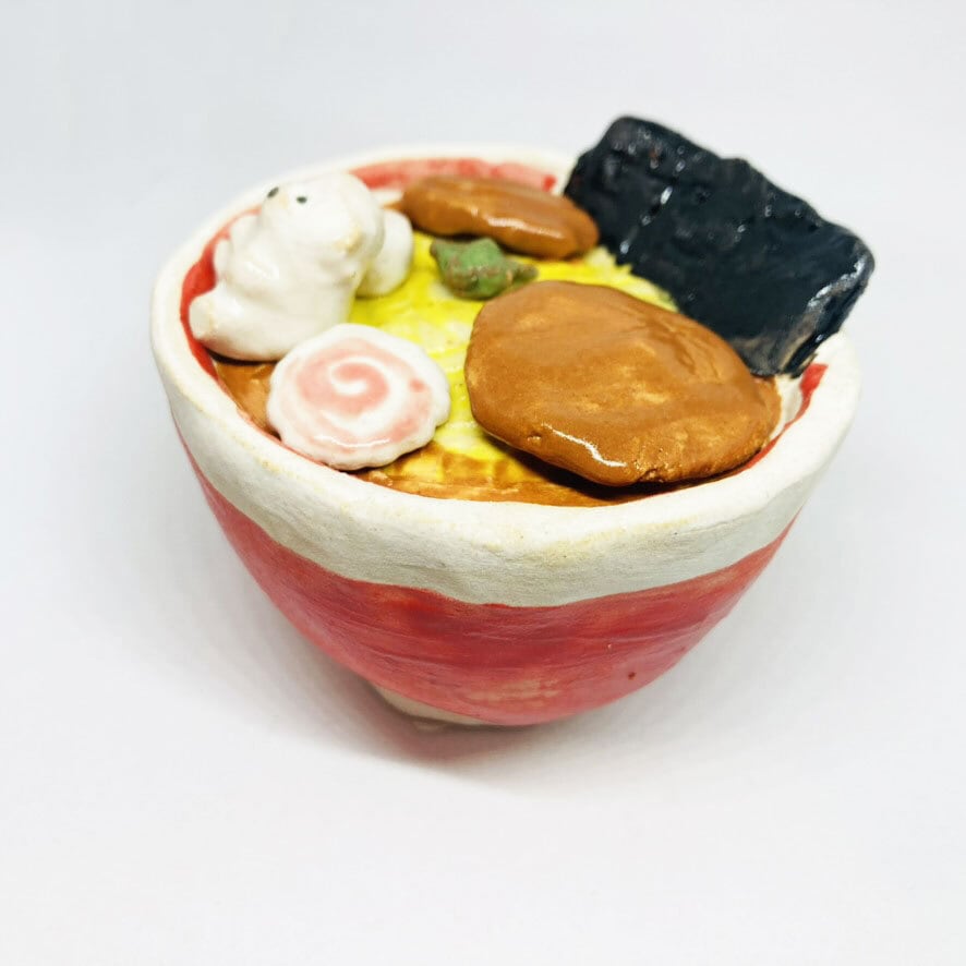 しろくまトッピングラーメン/ すずきたまみ / 陶芸作品