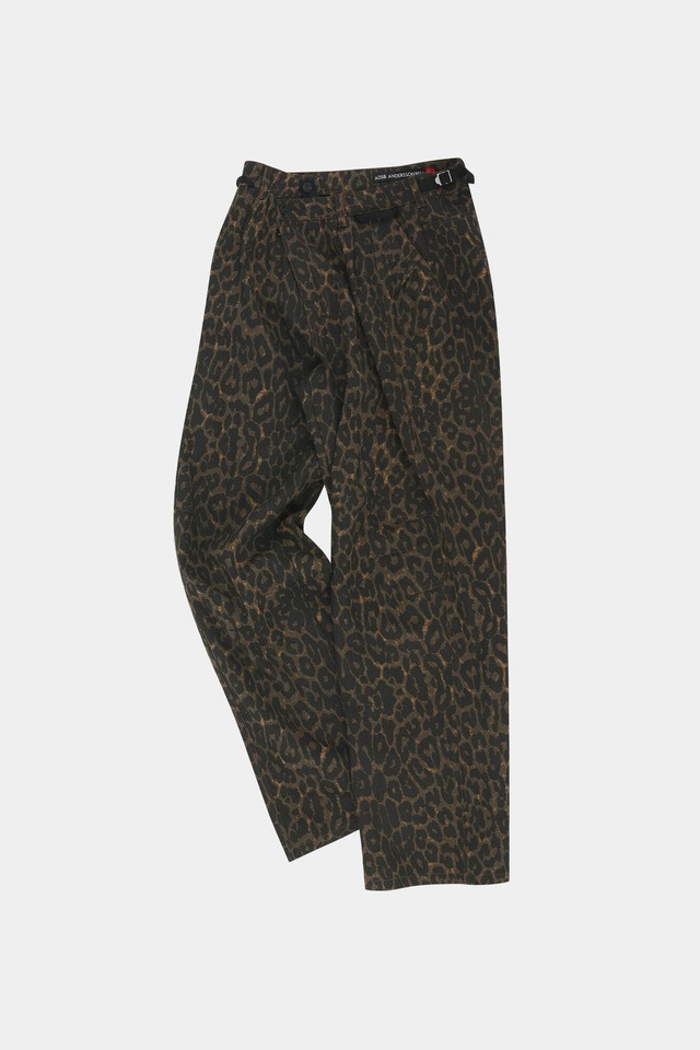 [ANDERSSON BELL] CROSSOVER CARPENTER WIDE-LEG JEANS apa836m(KHAKI) 正規品 韓国ブランド 韓国通販 韓国代行 韓国ファッション ANDERSSONBELL アンダーソンベル 日本 店舗