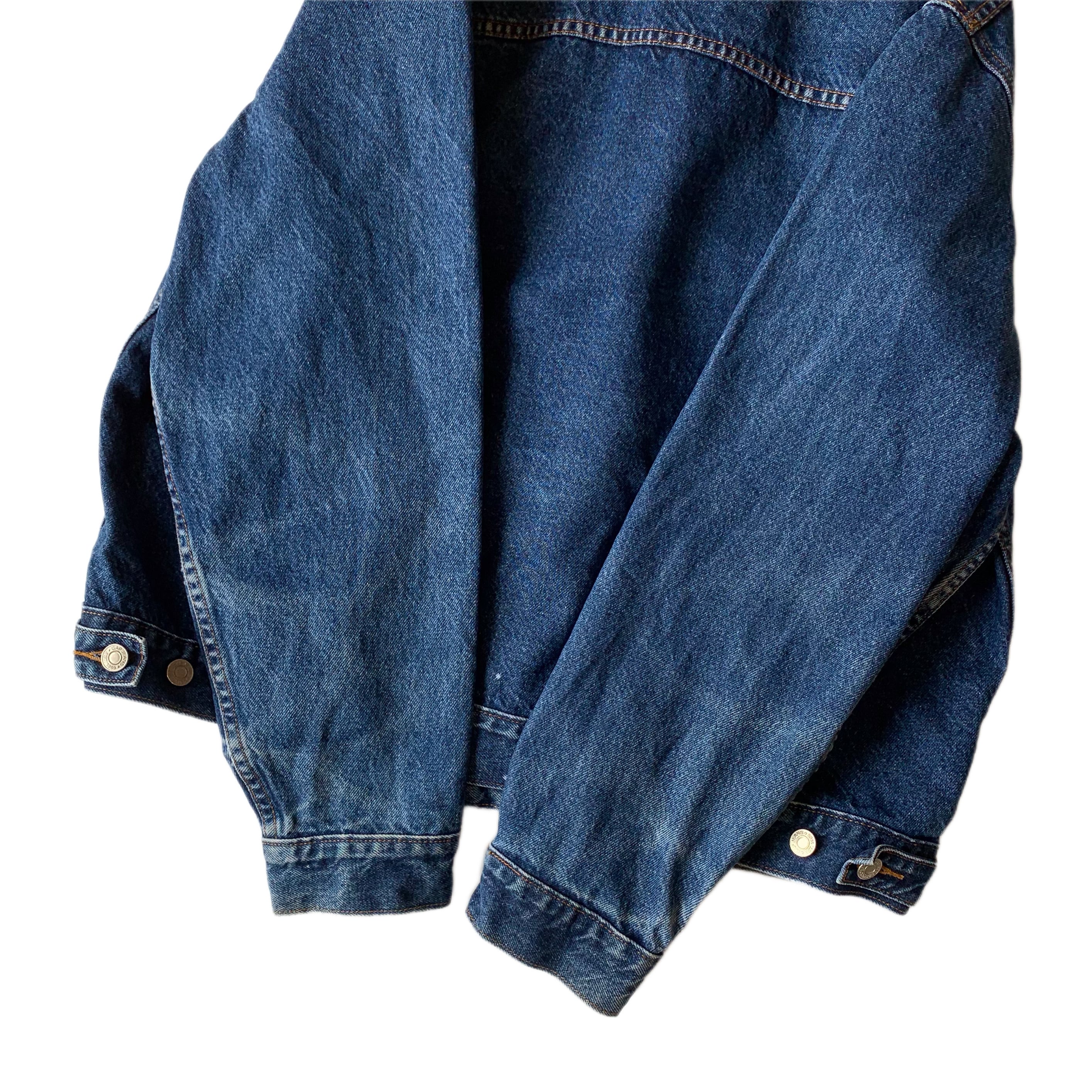 1990s 2000s OLD GAP “Denim Jacket” GAP BLUE JEANS | Dancing 1990s 2000s OLD GAP “Denim Jacket” GAP BLUE JEANS | Dancing