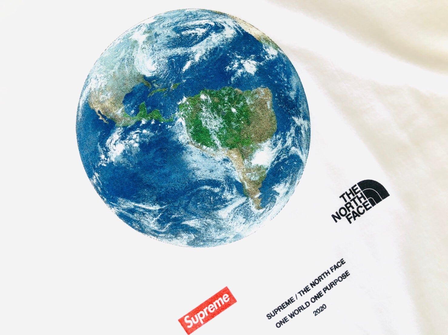 Supreme  North Face One World Tee /XL
