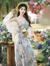 【0001】Flower Long Short Sleeve Dress