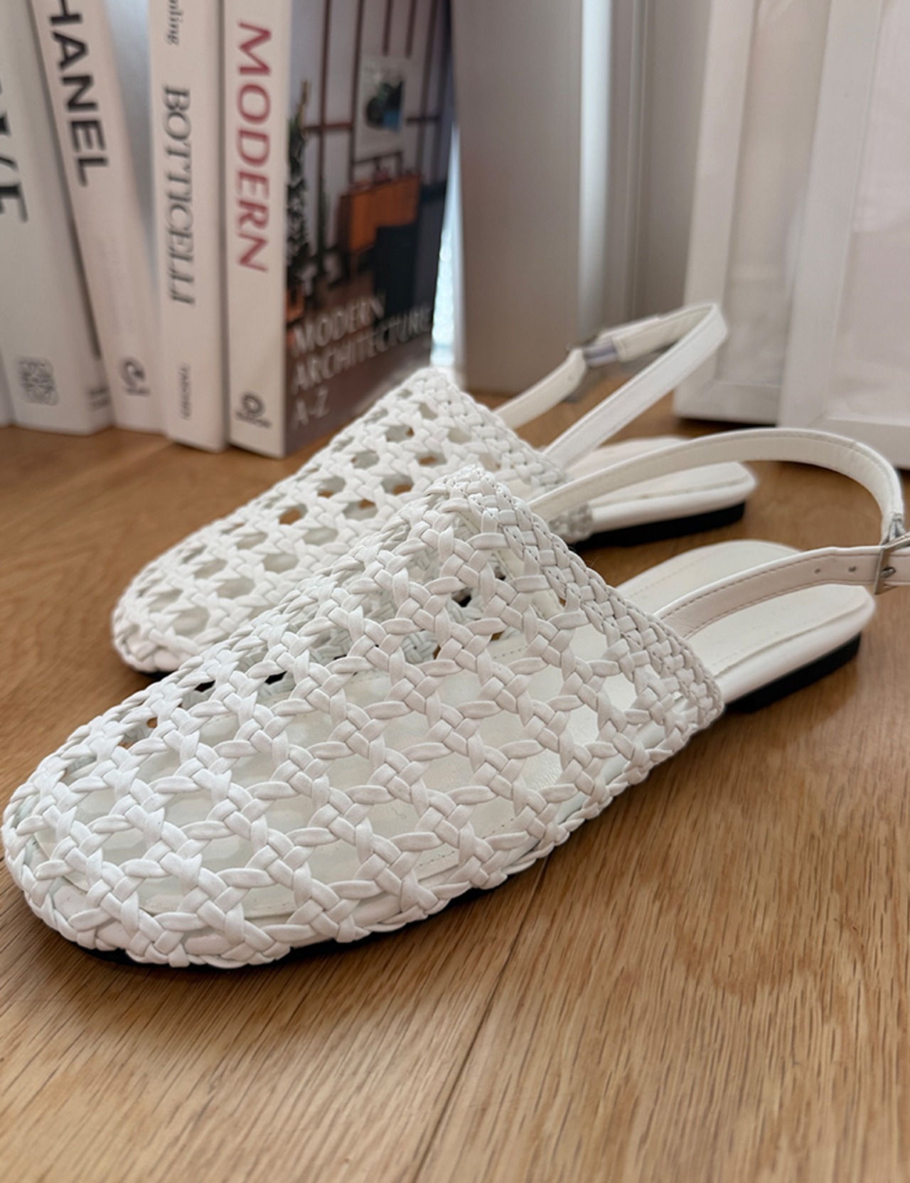 【新作5％OFF・3日間】牛革100％・Back-Sling Mule Sandal_3colors
