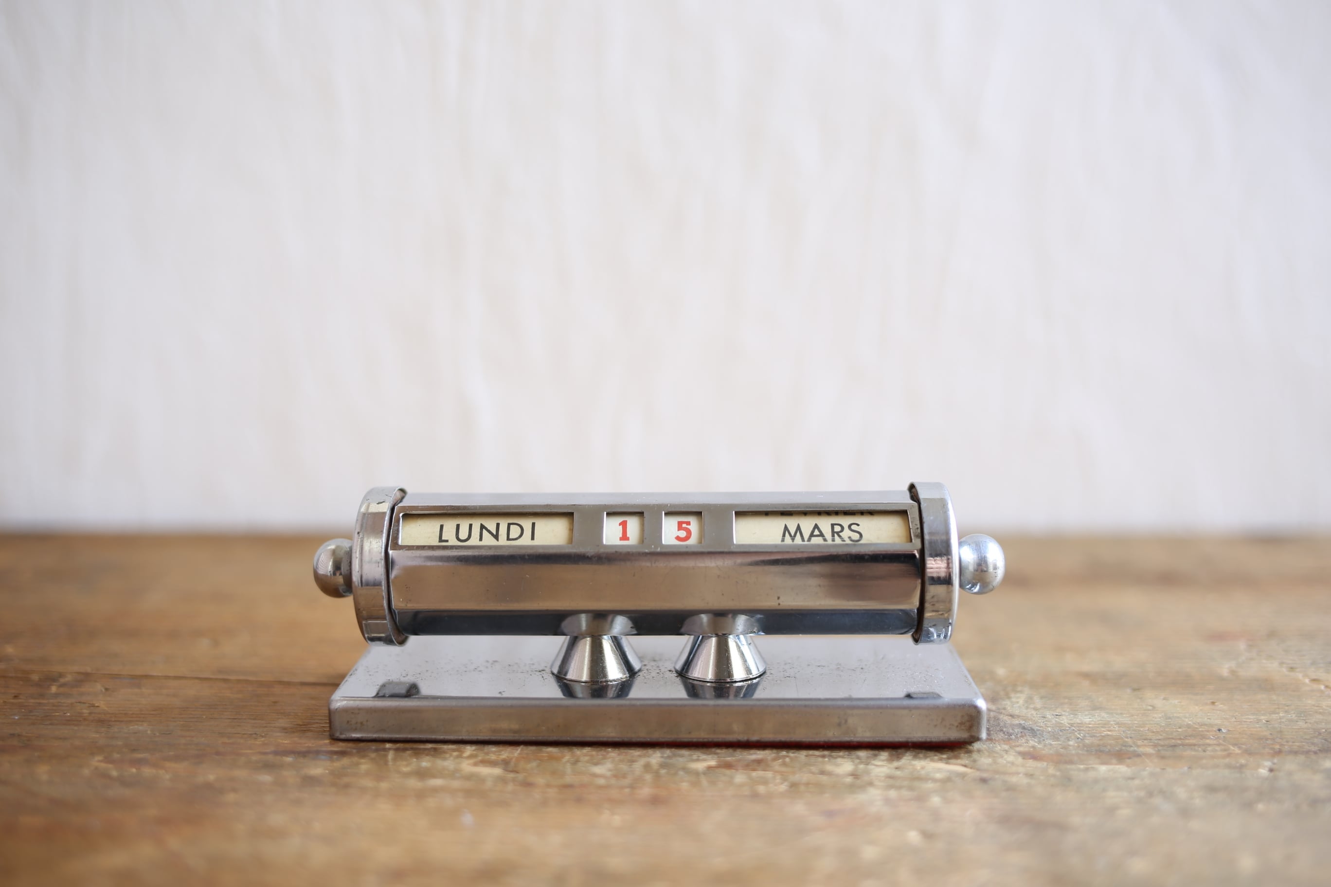 フランス アンティーク ヴィンテージ 万年卓上カレンダー(シルバー×シルバー) N-02178