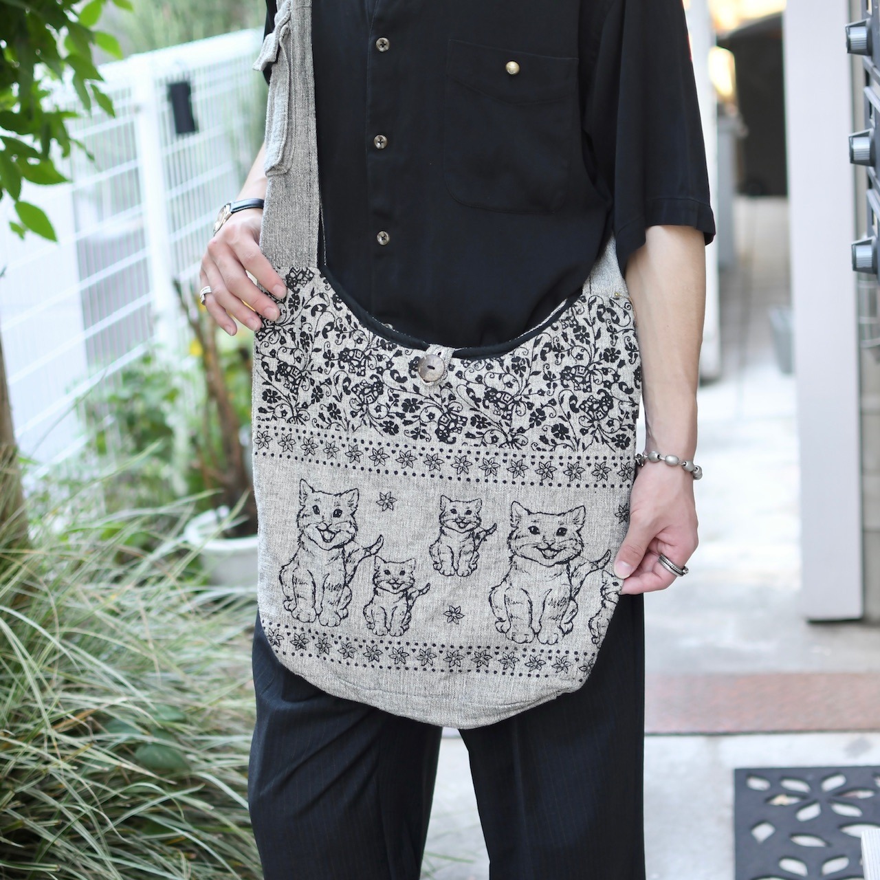 cat shoulder bag