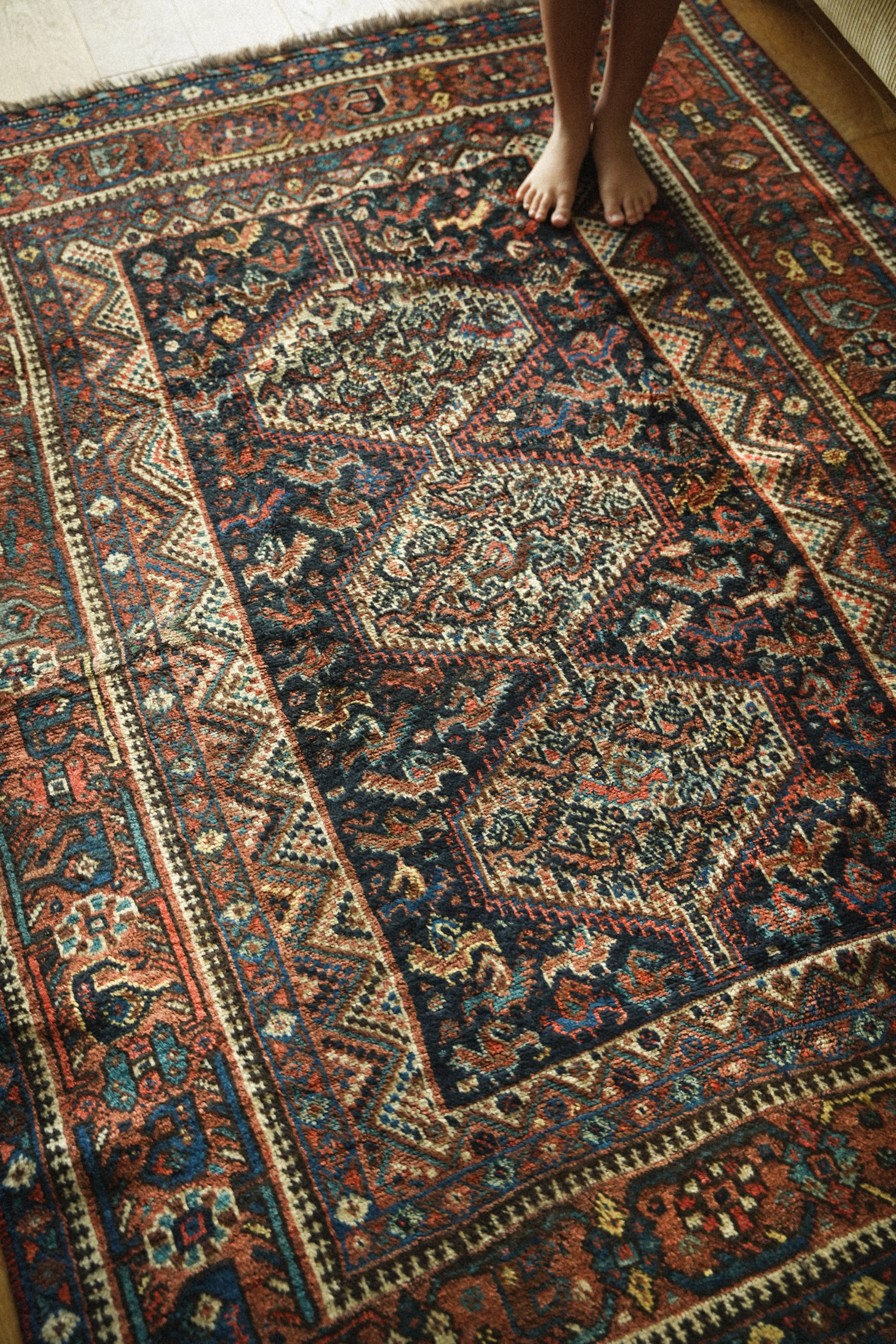 1392-Antique Khamseh rug