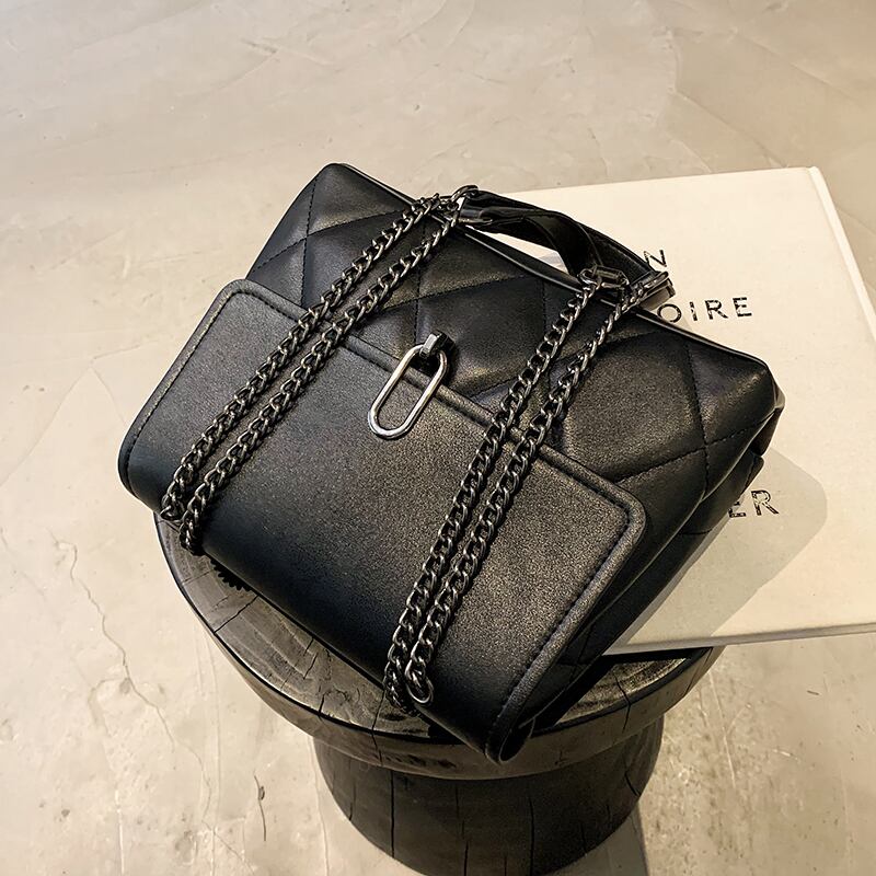 チェーン スタイル スクウェア メッセンジャーバッグ 手作りハンドバック41102968529