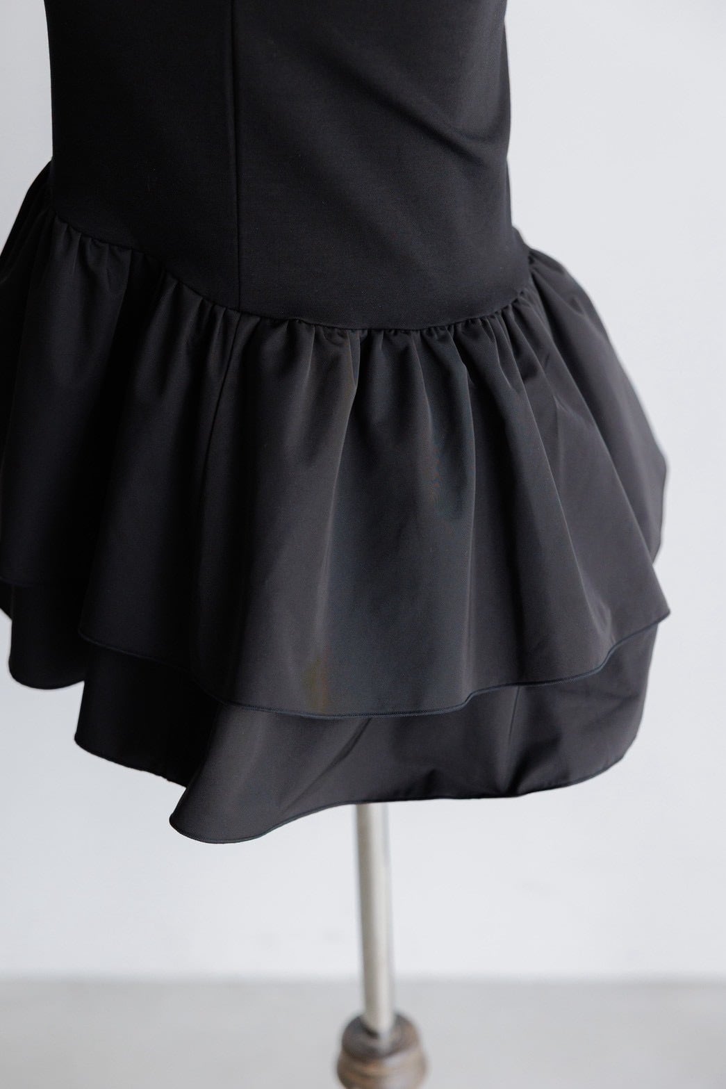 volume peplum cami【通常商品】3〜5日営業日 | pois