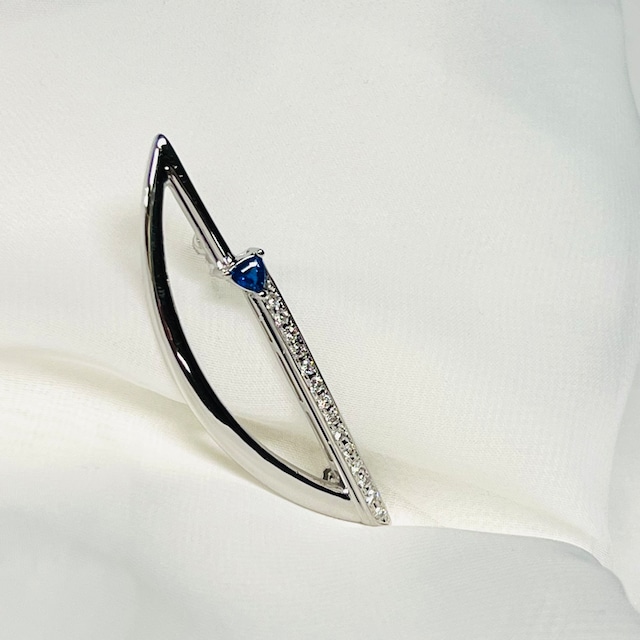 K14 Sapphire & Diamond Brooch