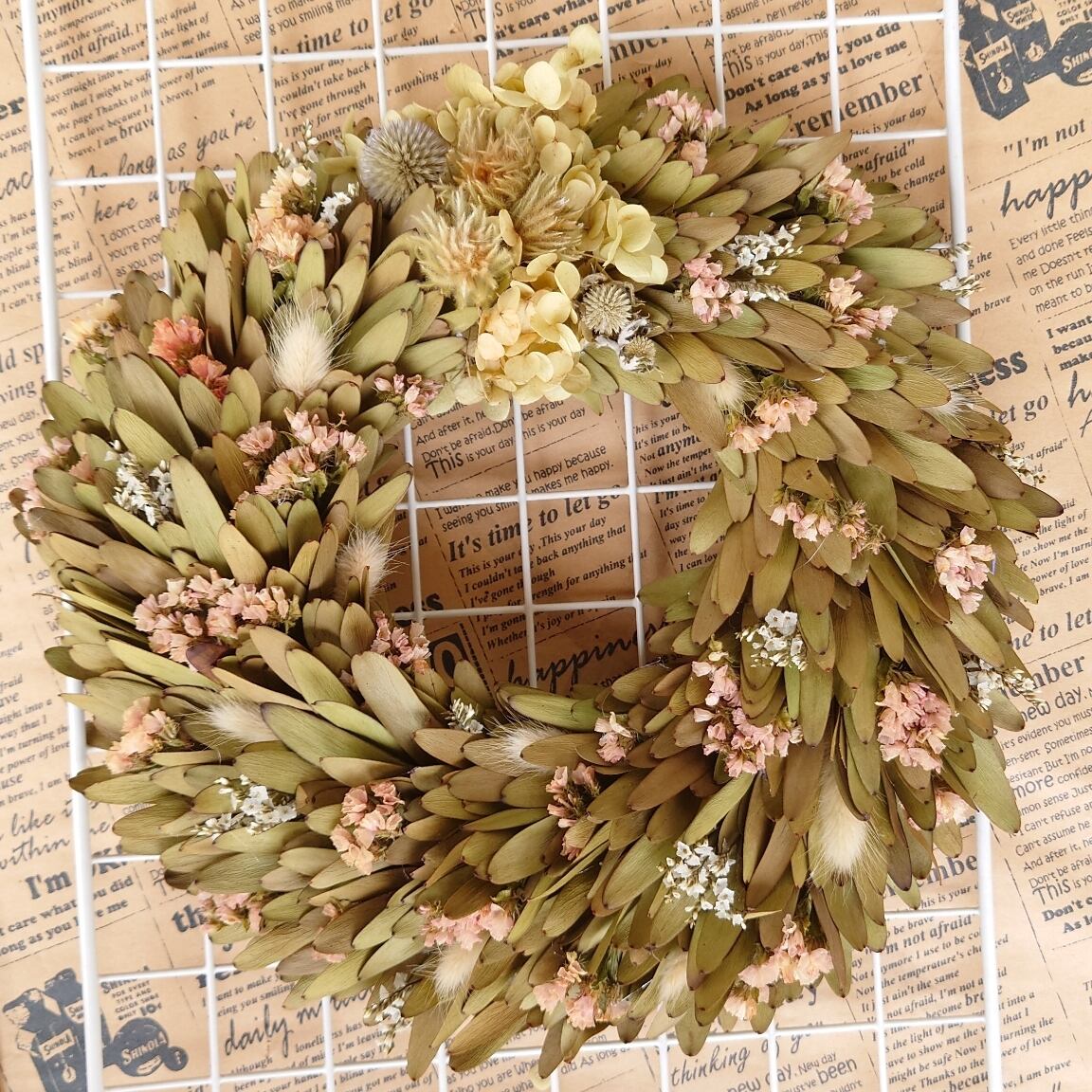 グレビリアゴールドとリューカデンドロンフォルモーサのネイティブリース グレビリアゴールドとリューカデンドロンフォルモーサのネイティブリース