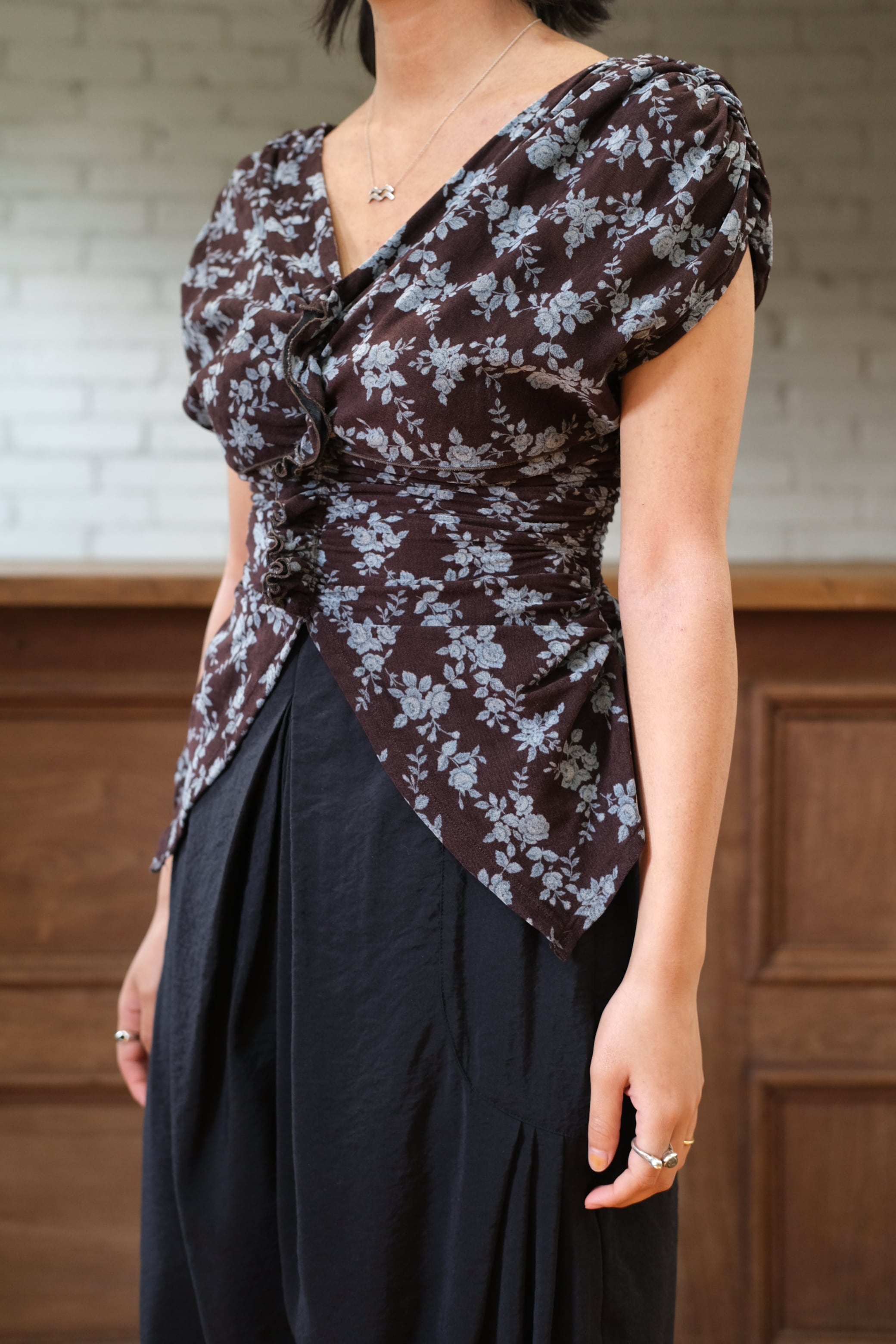 FETICO】ROSE VELVET TULLE SHIRRING TOP | loop