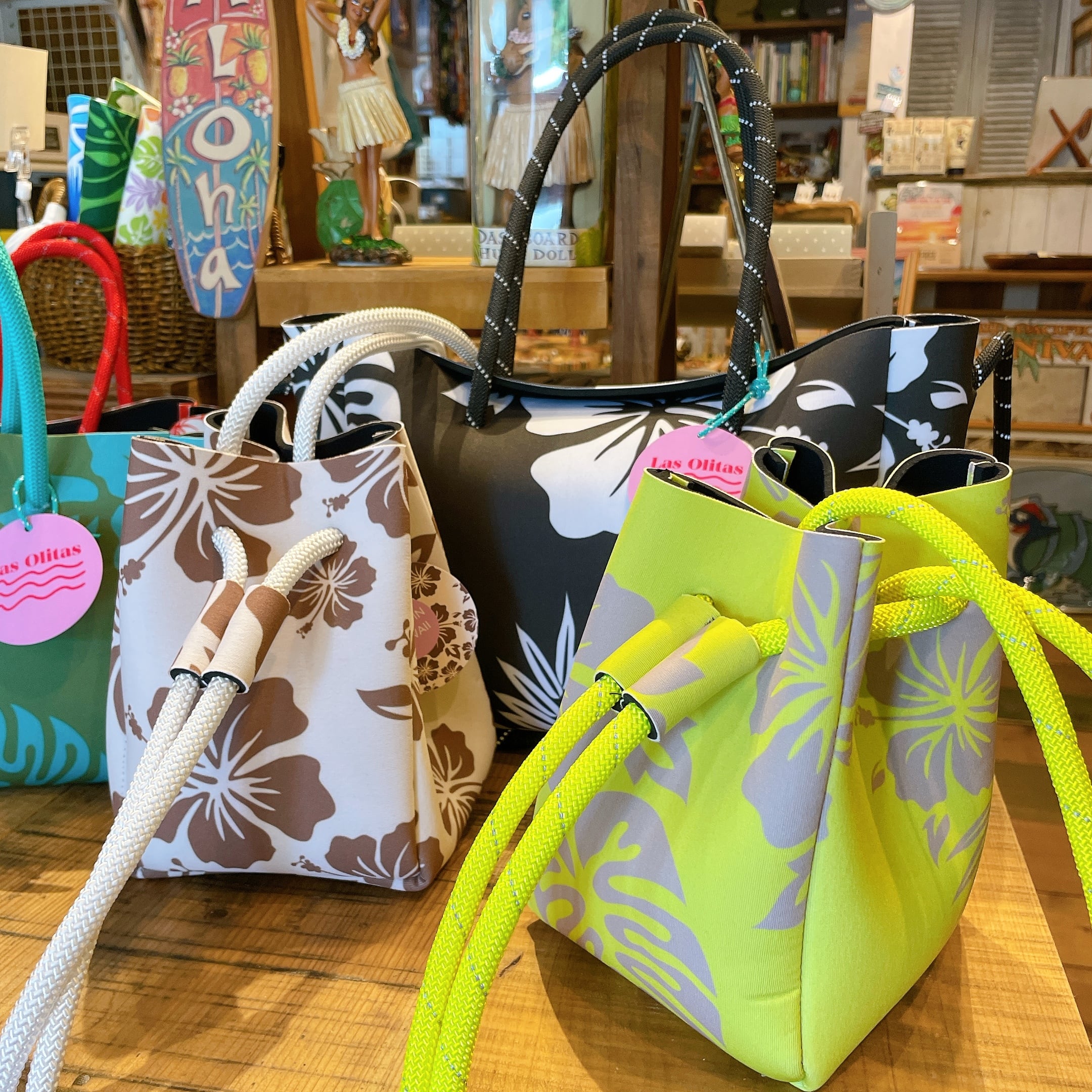 THE BUCKET POUCH BAG / Las Olitas Made in Hawaii | MAHALOKOBO