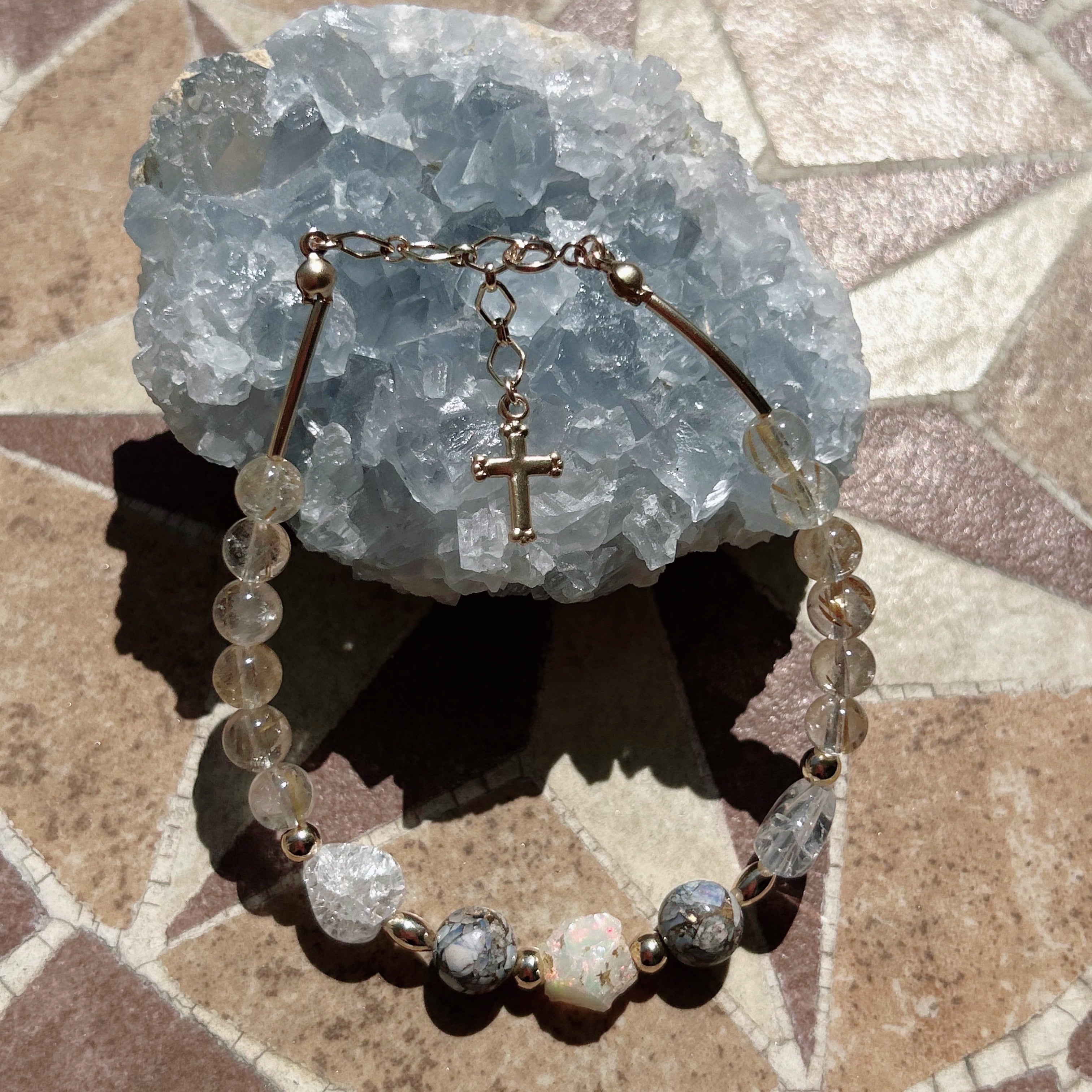 オパールコッパー、ガーネット　天然石チャーム 32種類の天然石から4つのチャームが選べる✨フープピアス（イヤリング