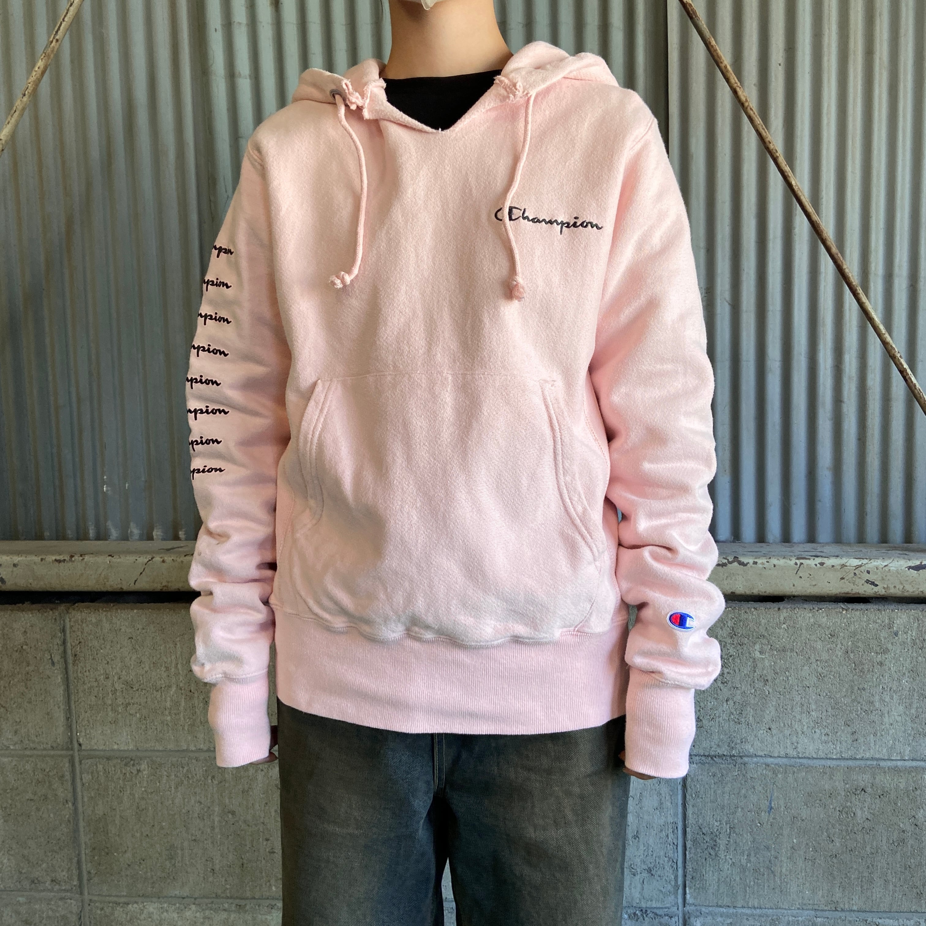 チャンピオンリバースウィーブピンクUSA製 XL スウェットパーカー