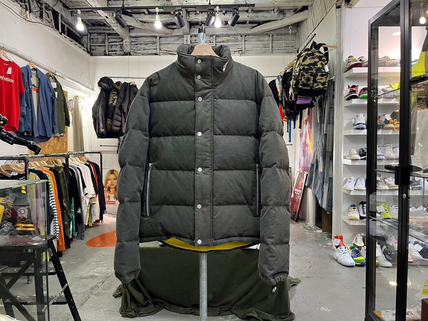 CVTVLIST US TENT VINTAGE DOWN JACKET KHAKI 46 22799 | BRAND BUYERS 