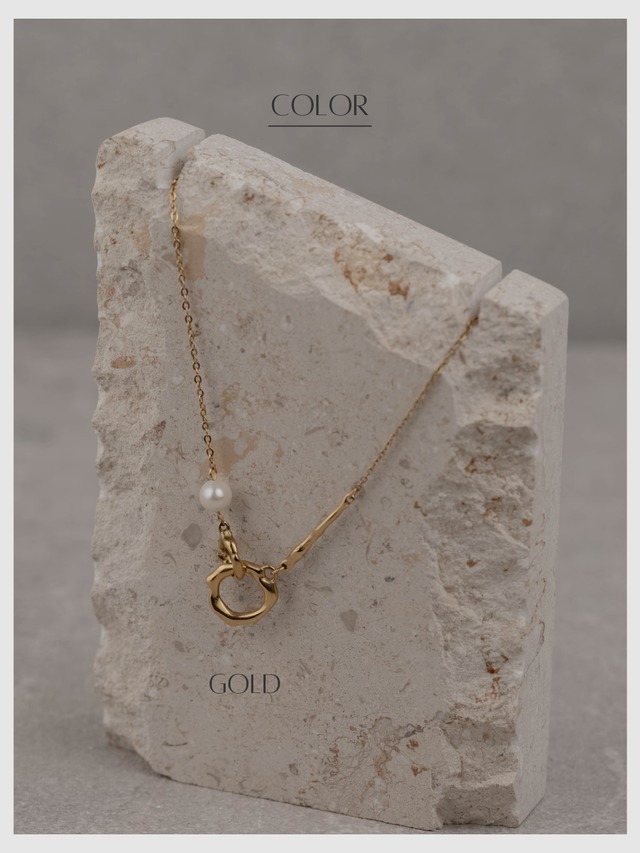 Necklace -Gold-