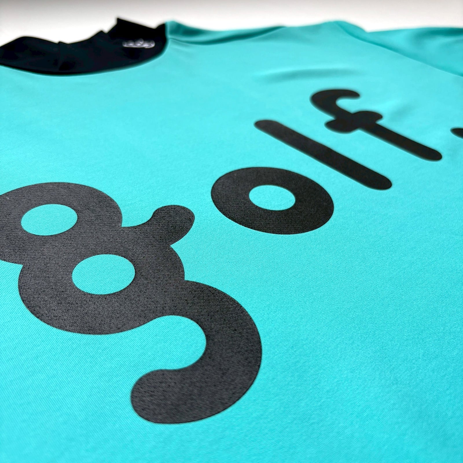 LOGO PRINT MOCK NECK SHIRT - TURQUOISE / BLACK - | 8G SHOOT WEBSTORE