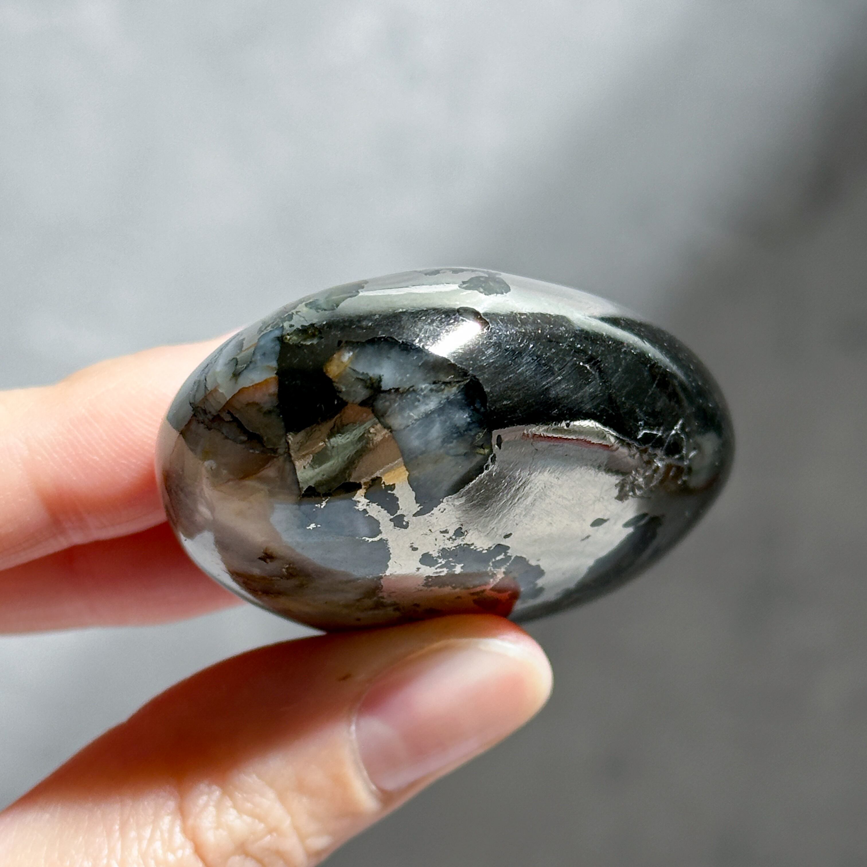 パイライト with クォーツ パーム24 ◇Pyrite with Quartz◇天然石