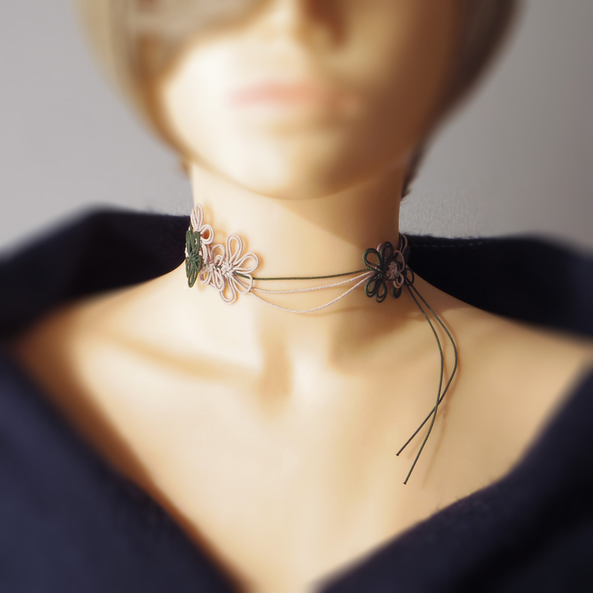 【新作】チョーカー「爛漫と萌」(深緑×薄茶)