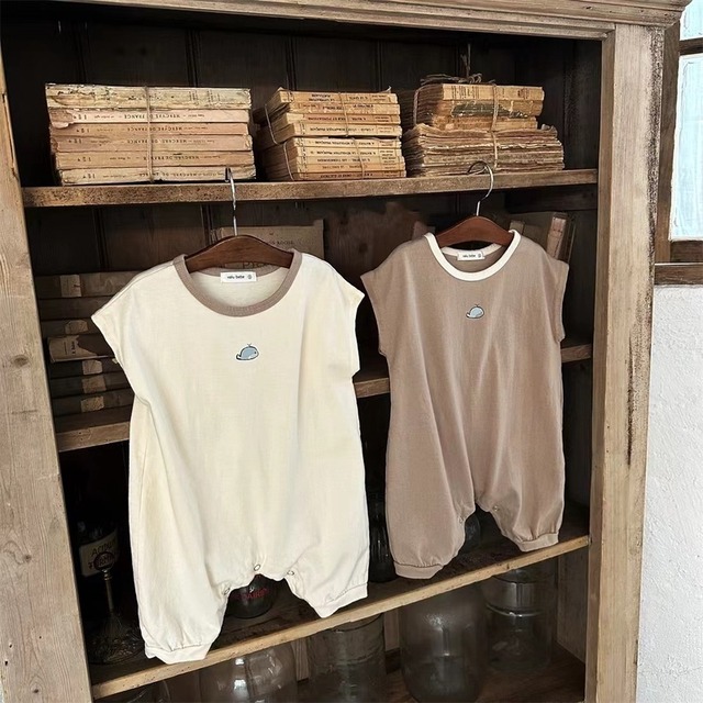 【BABY】夏新作　動物柄半袖オールインワン