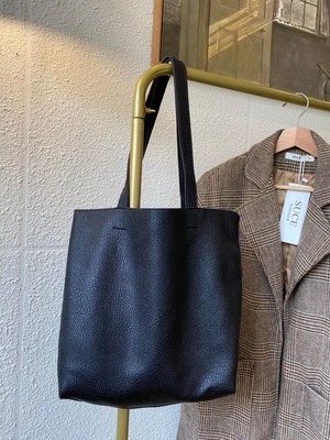 シンプルトートバッグ
