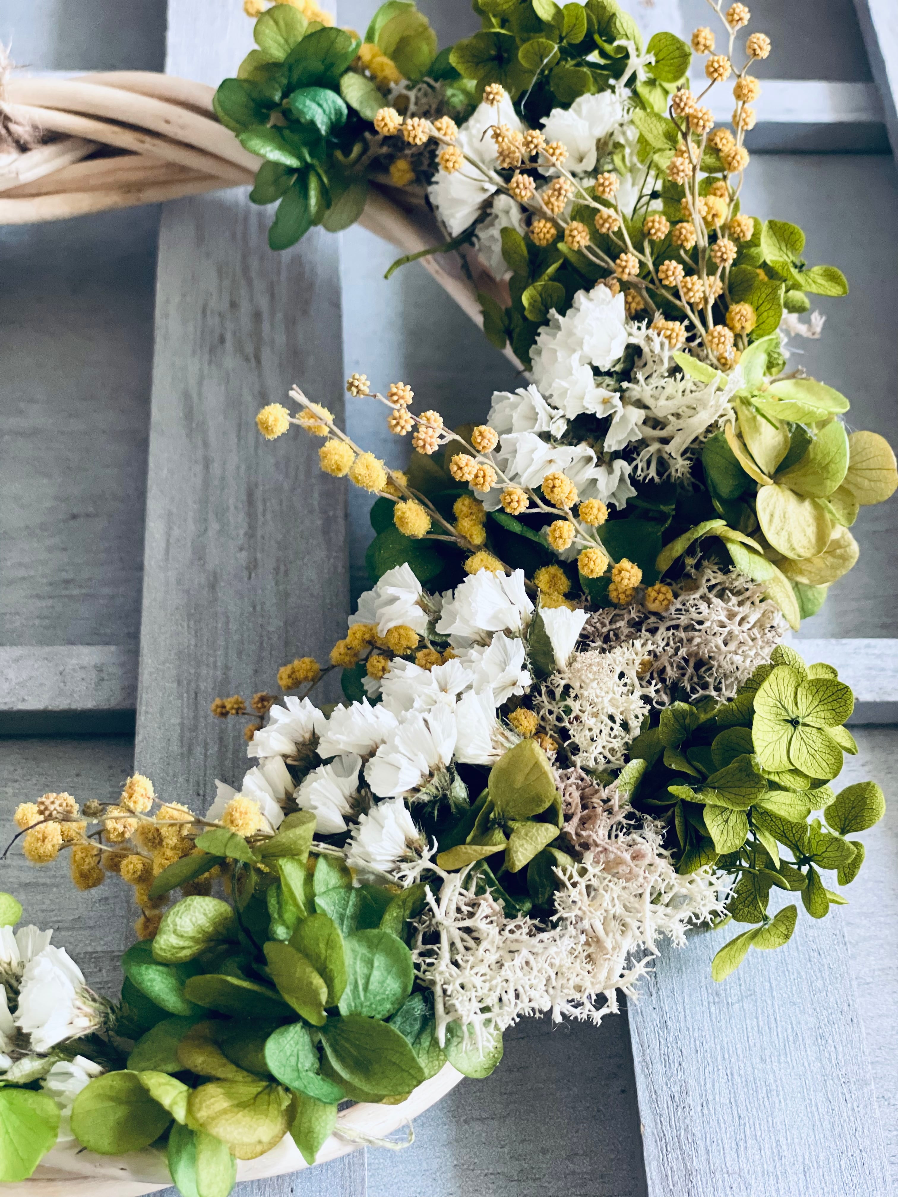 ミモザとスターチスと紫陽花のリース | 京都宇治市プリザーブド ミモザとスターチスと紫陽花のリース | 京都宇治市プリザーブド