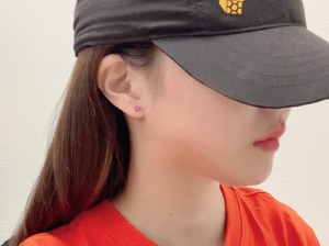 シンプルピンクサファイアピアス