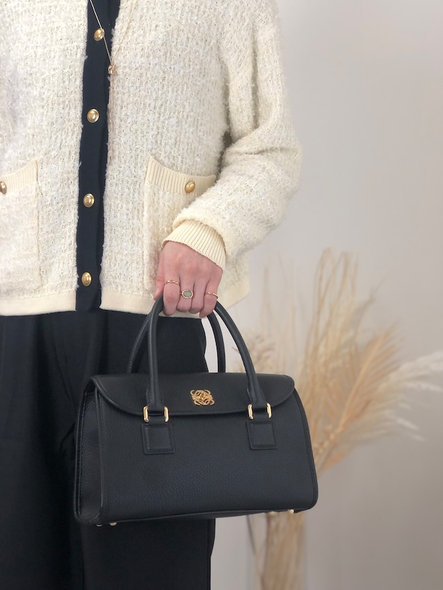 LOEWE ロエベ ハンドバッグ ブラック アラモ28 アナグラム ターンロック レザー 2way ミニボストン vintage ヴィンテージ オールド v54wyi