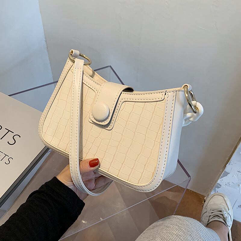 フレンチニッチバッグ女性バッグ2020新しい波夏のファッションシンプルなショルダーバッグネットレッドワイルド脇の下のバッグ Tiancai_Wing_Bag4388331