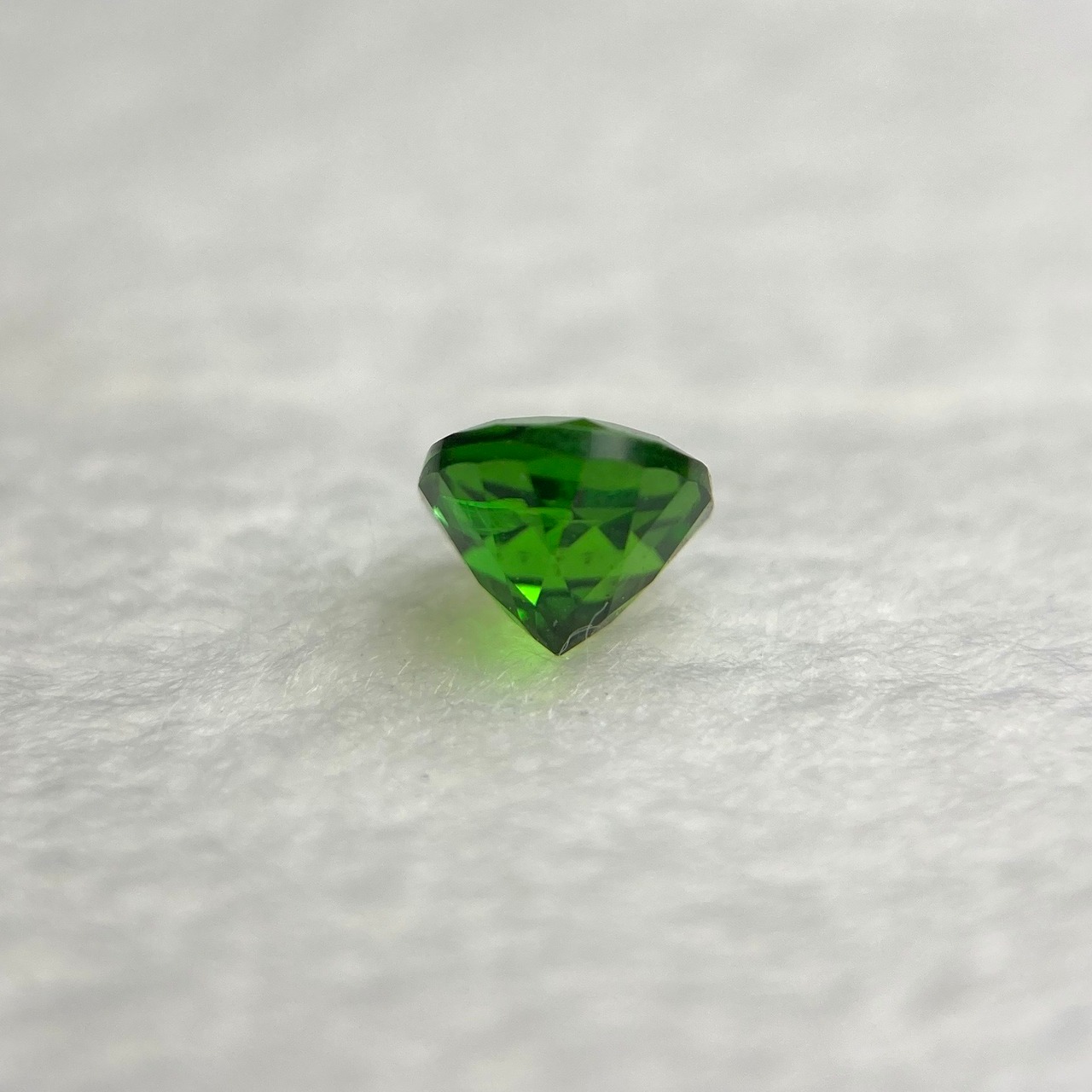 ダイオプサイト 0.316ct グリーン 簡易ソーティング付き No.124