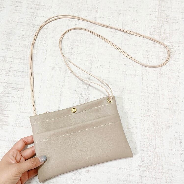外側ポケット付き☆シンプルスマホポシェット横型 | ponpon☆'Owmd