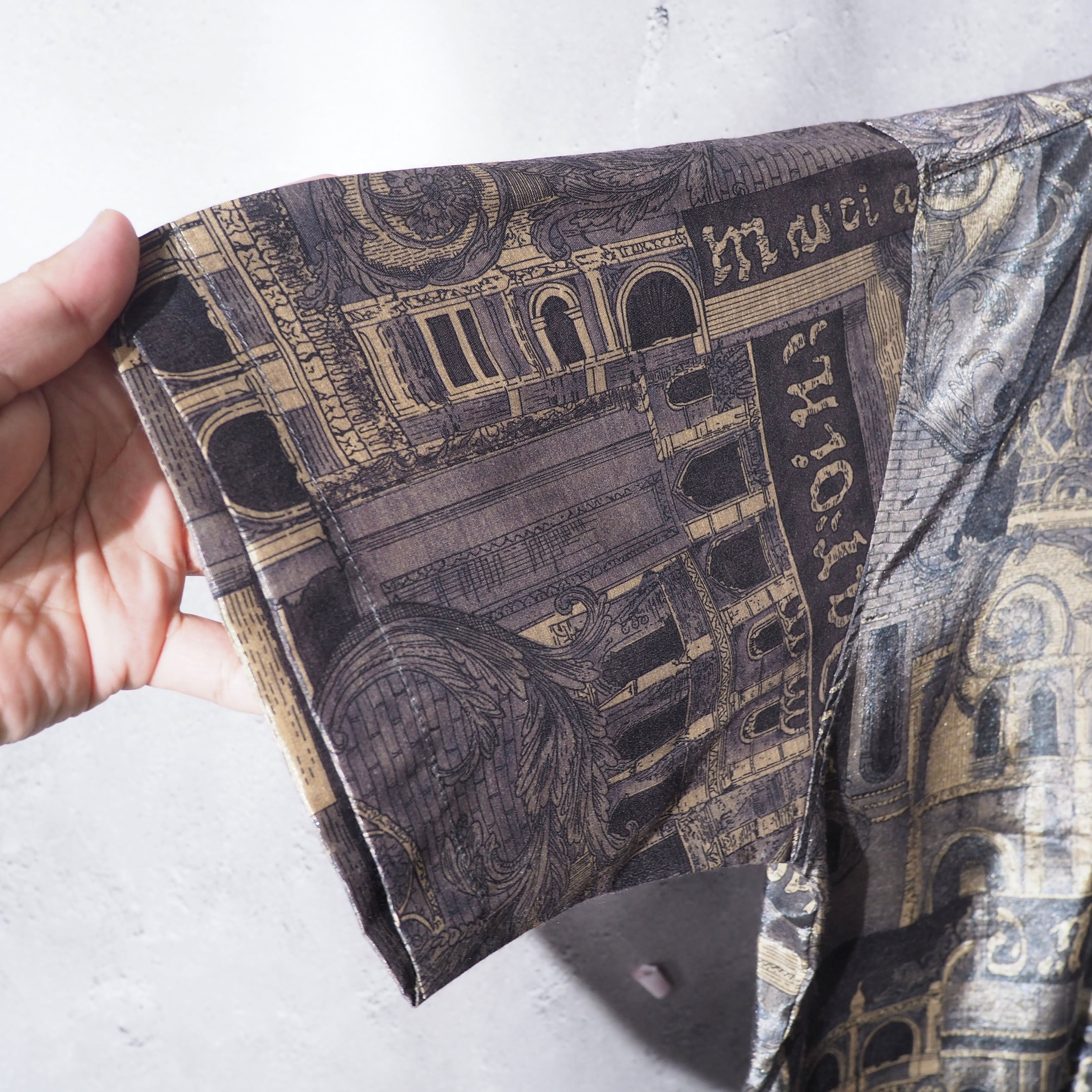 Beautiful Luxury Art Pattern Vintage loose Thai silk shirt