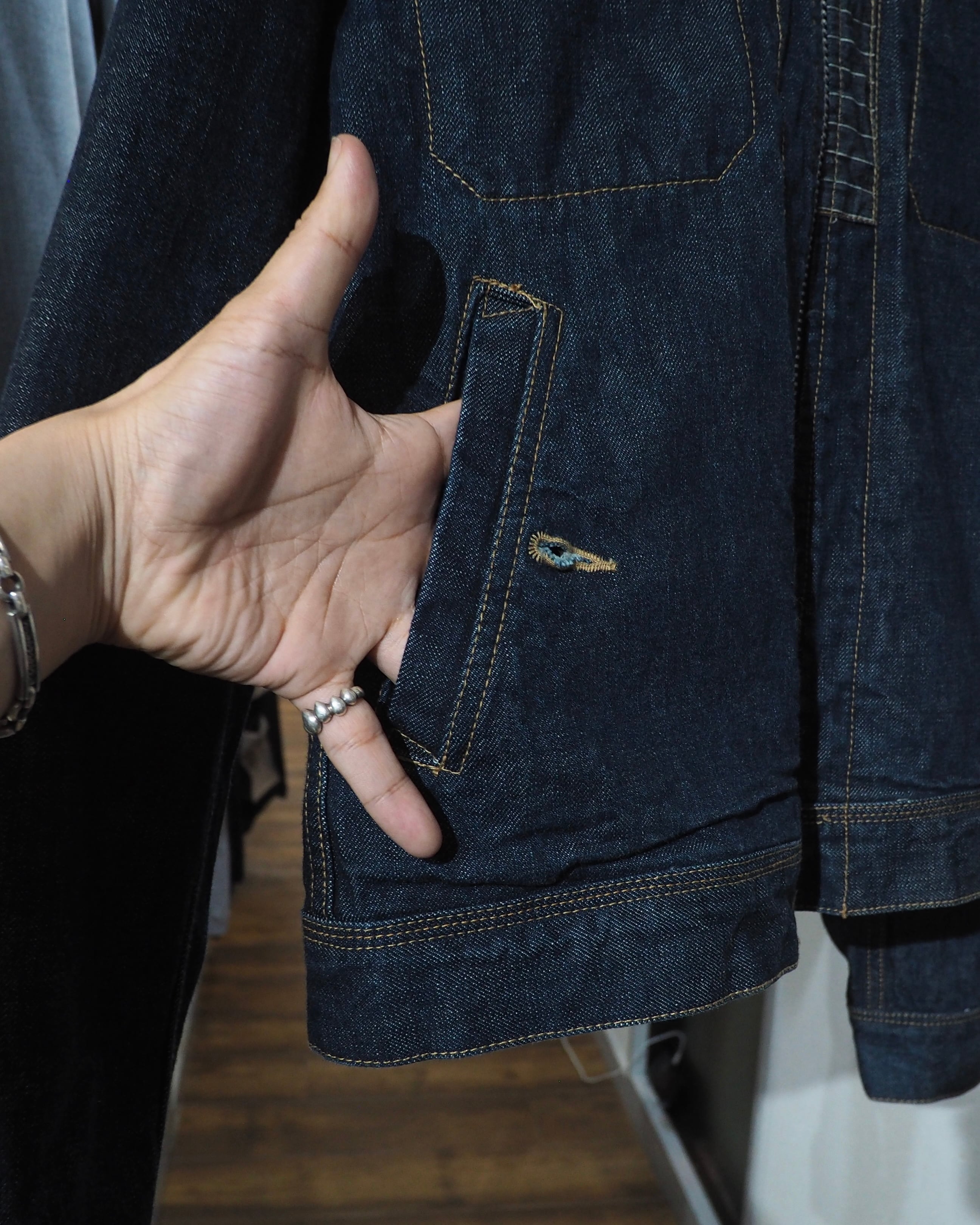 " R.NEWBOLD " Dark Indigo × Silver Metal zip Denim Trucker jacket