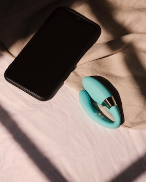 Tiani Harmony / LELO