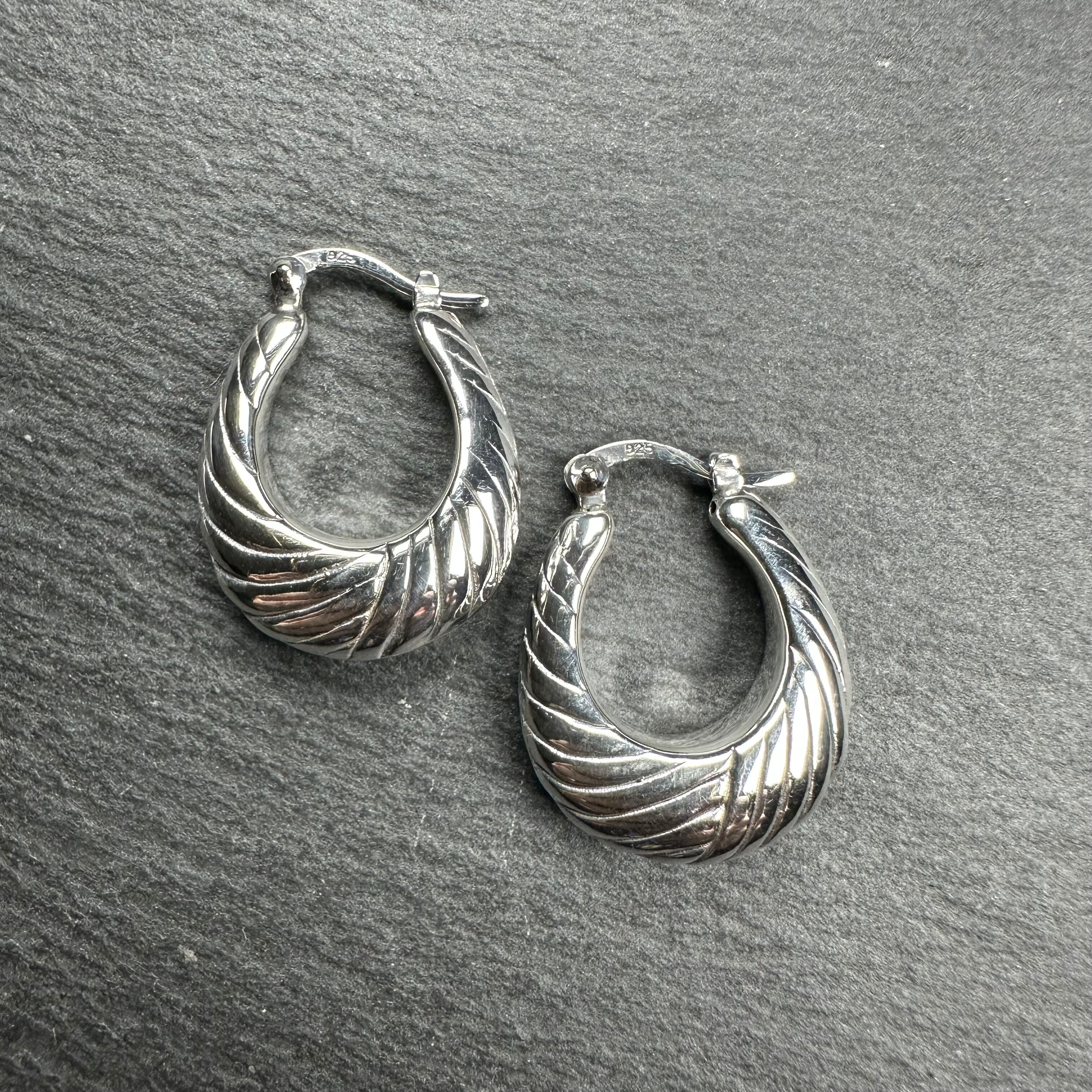 シルバー925 silver ワイドデザインフープピアス/軽研磨仕上げ/両耳 両