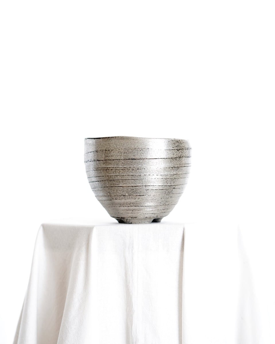 植木鉢 -銀彩- / 山内駿