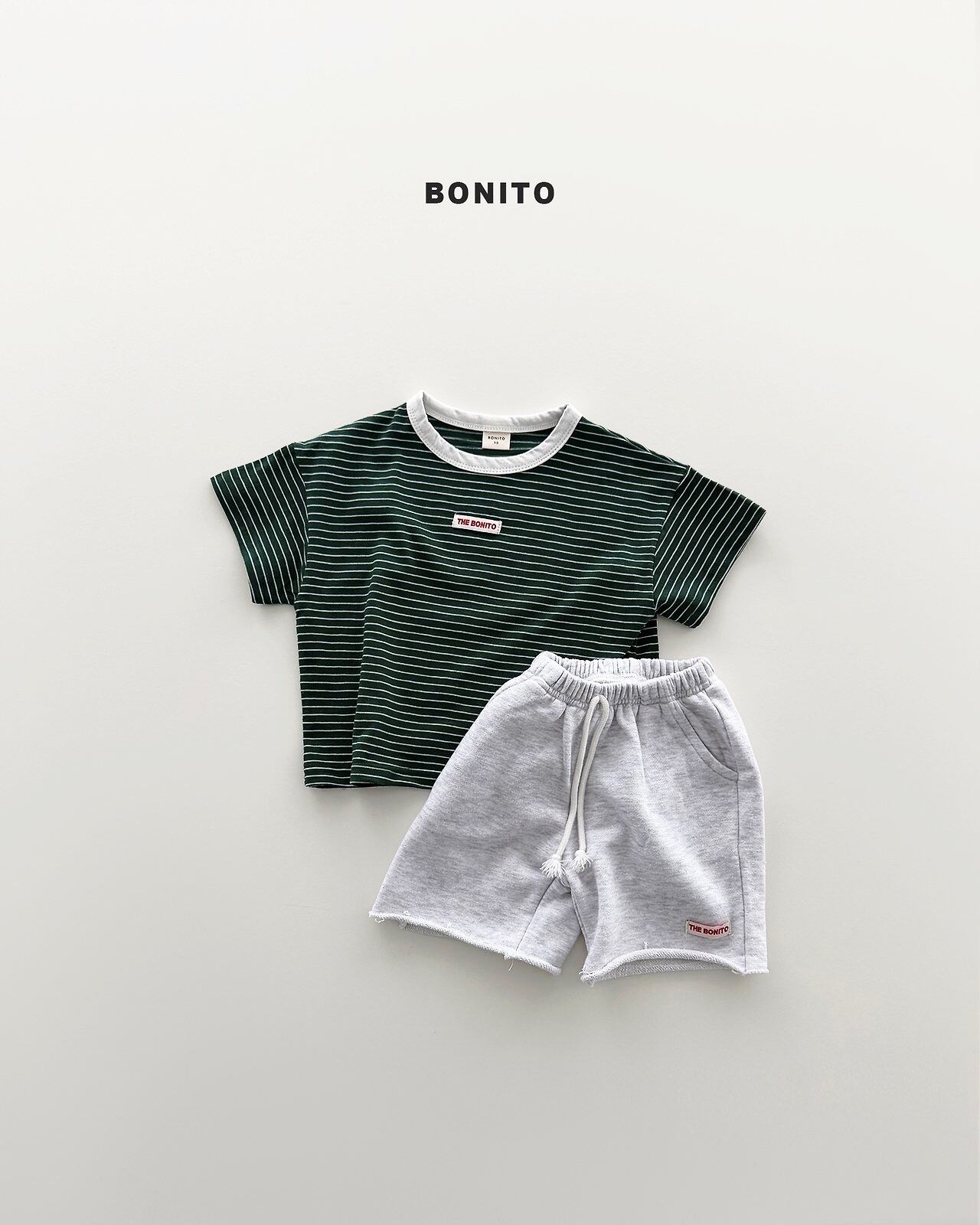 B694【即納】dekki shorts