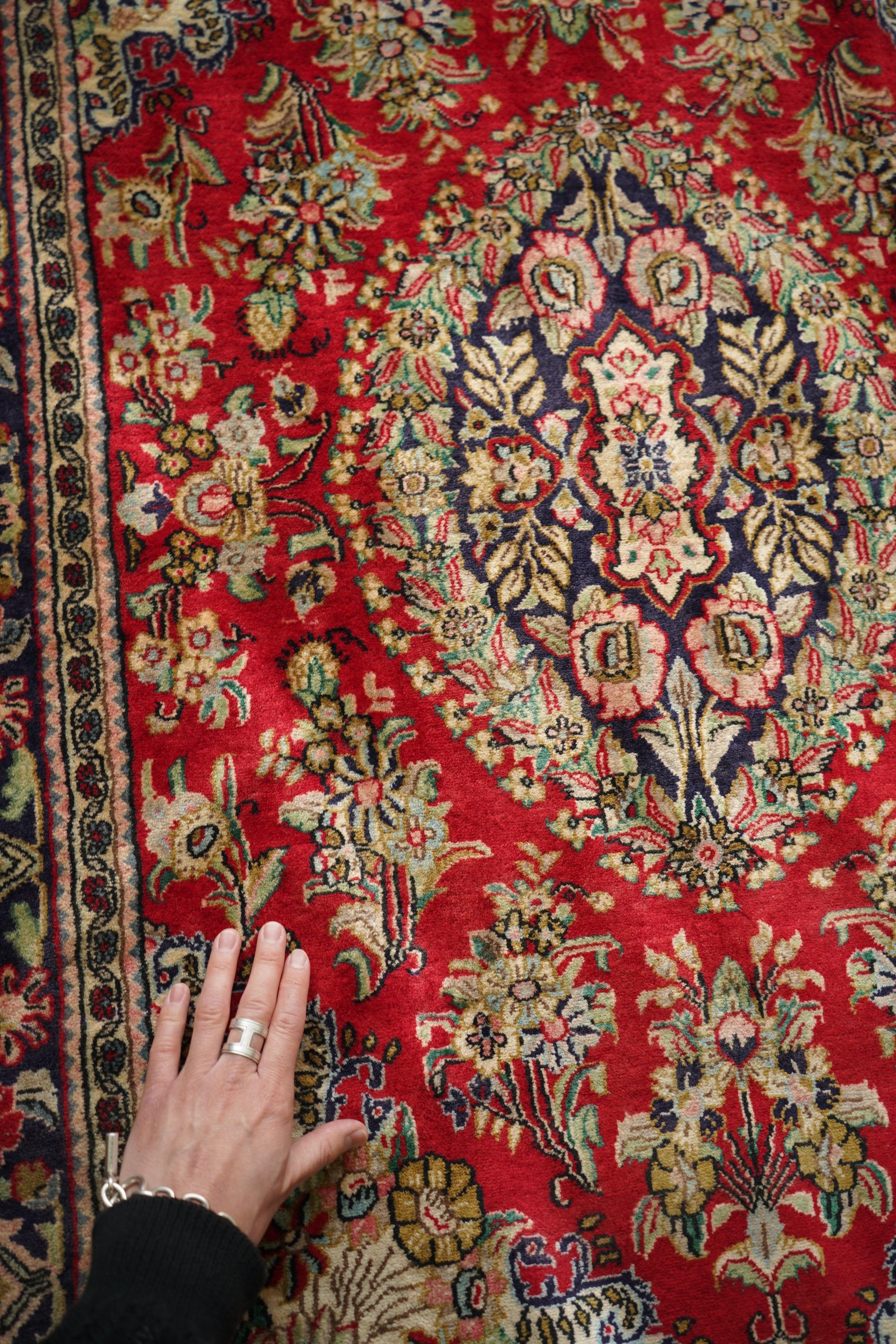 Large Size | ヴィンテージラグ専門店 TIME RUG （ペルシャ絨毯