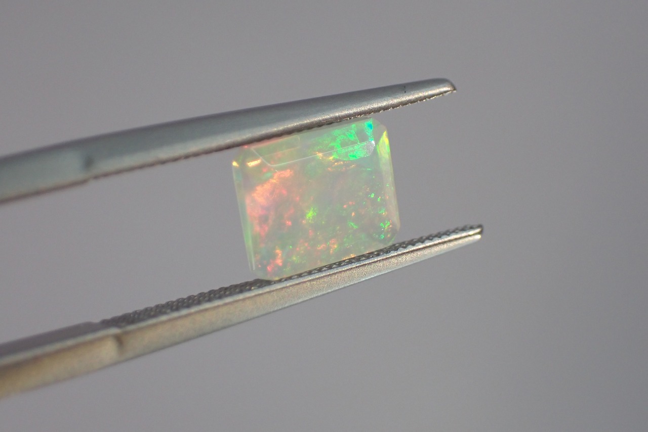 オパール　1.08ct　[C2‐573]