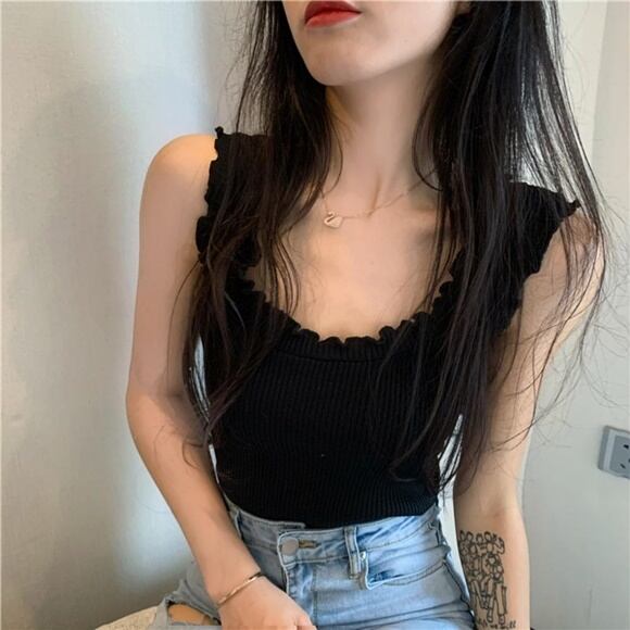 トップス 367 大人可愛いフリルタンクトップ ｂｌｏｅｍ