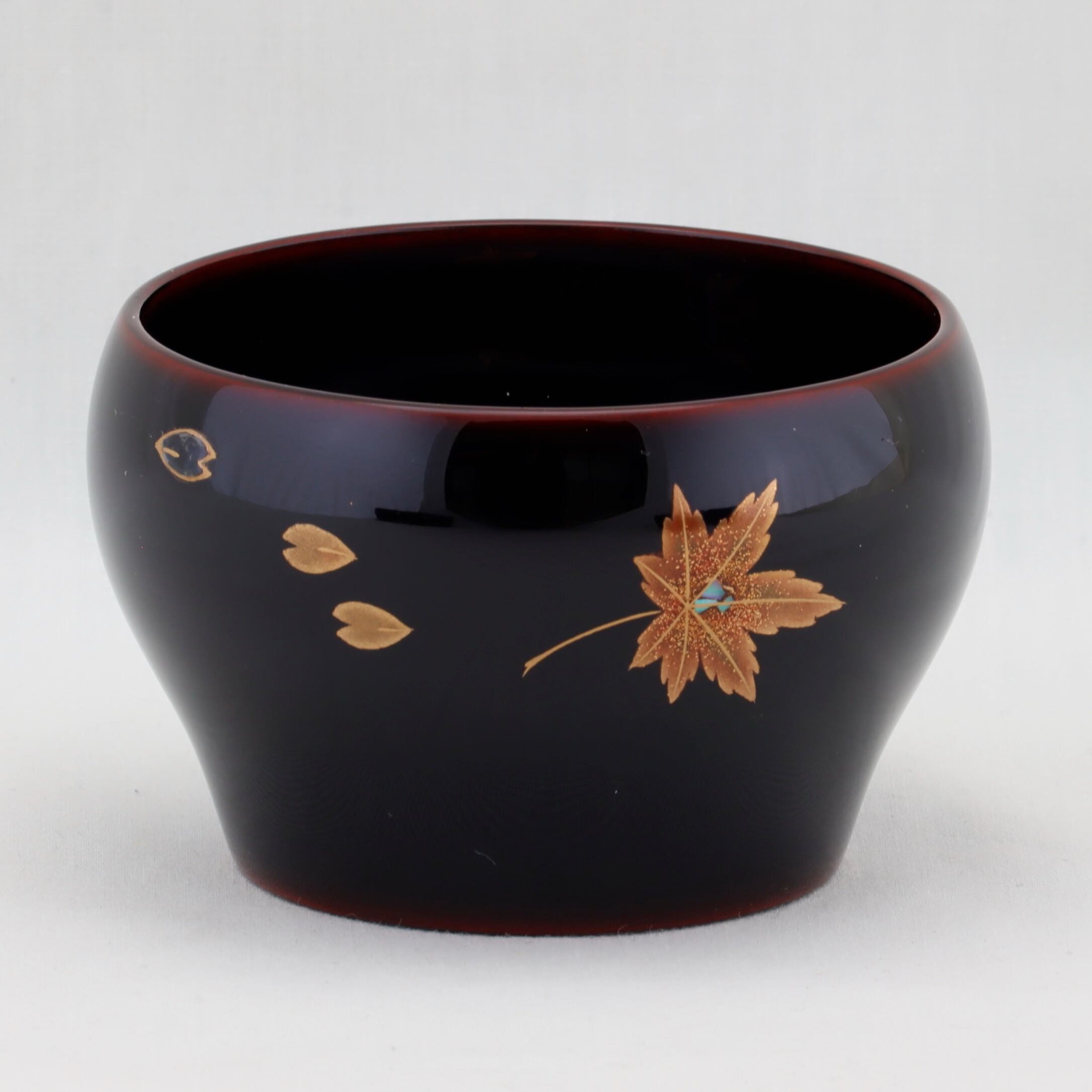 15-3 輪島塗 ぐい呑み／溜塗／春秋蒔絵 | 輪島塗 加藤漆器店 公式