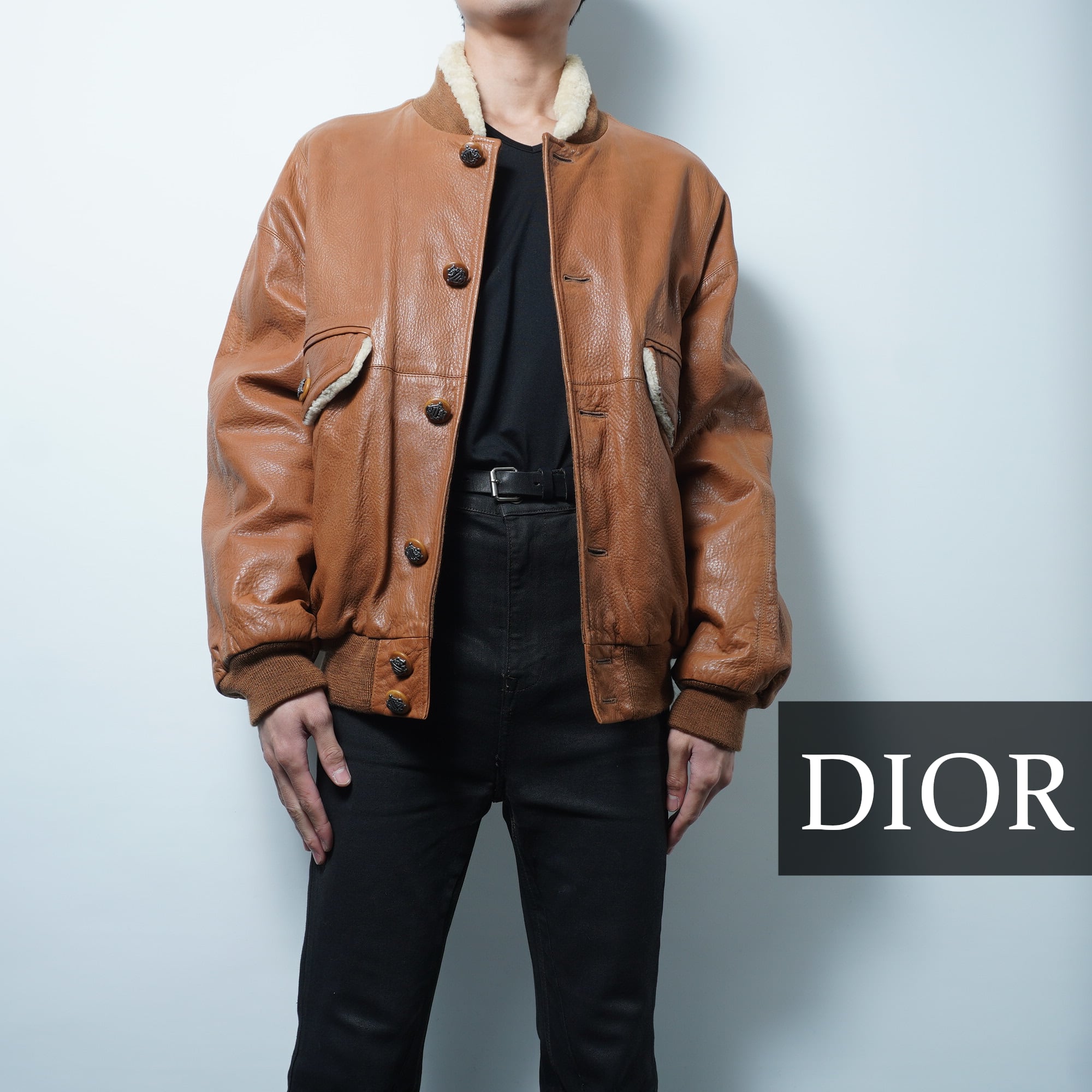 Christian Dior】クリスチャンディオール vintage ロゴボタンボア付き