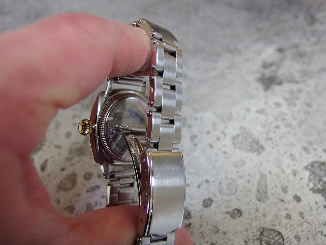 VAGUE WATCH / ヴァーグウォッチ】Coussin Early Stainless Belt Men's